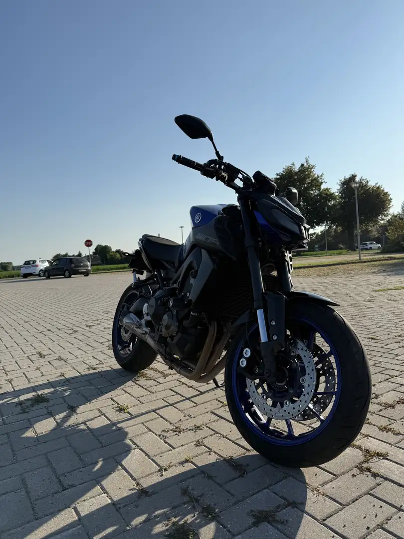 Yamaha MT-09 sport - 2
