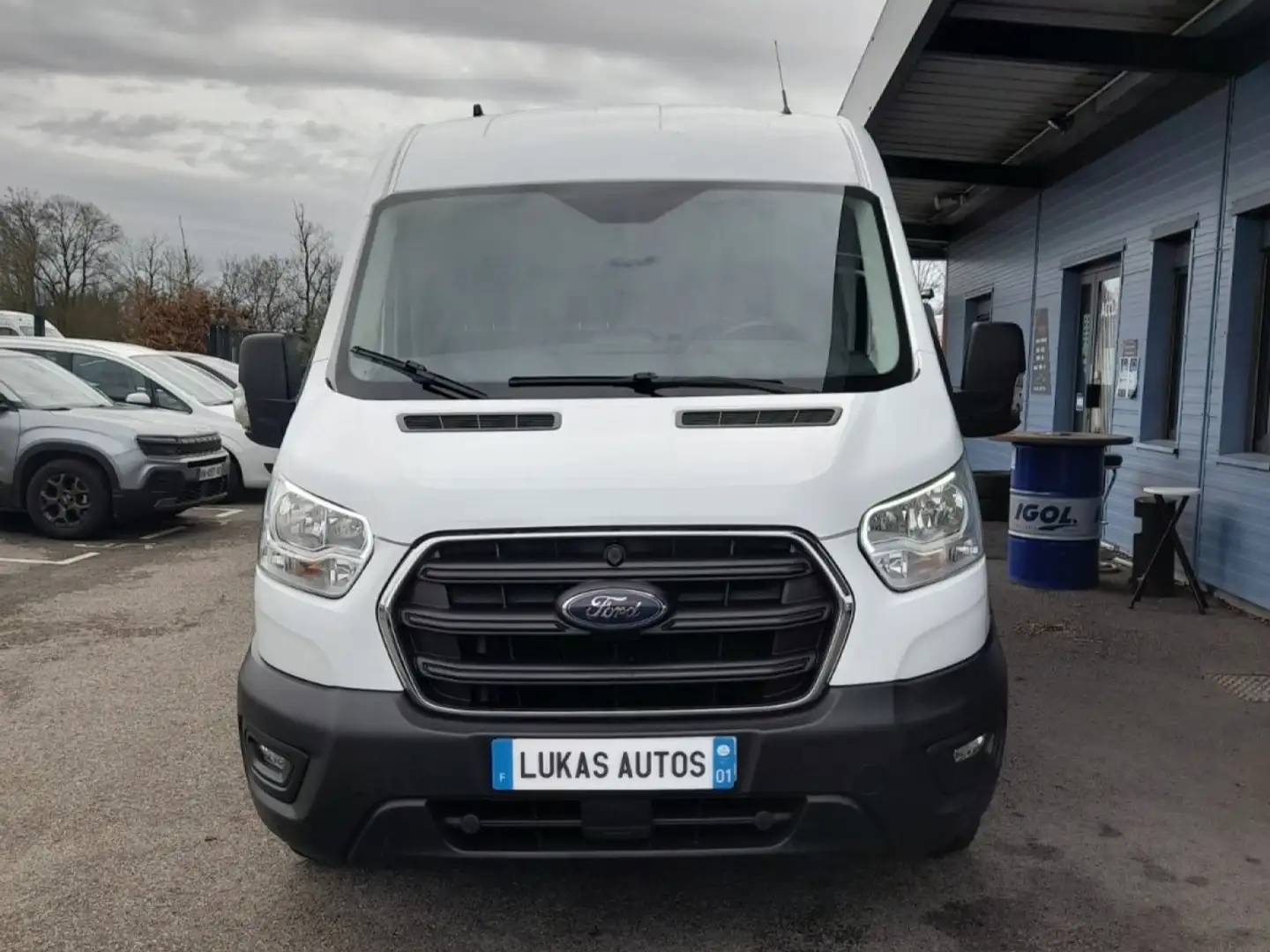 Ford Transit FOURGON T350 L2H2 130CV TREND BUSINESS PRIX 11500 HT Blanc - 2