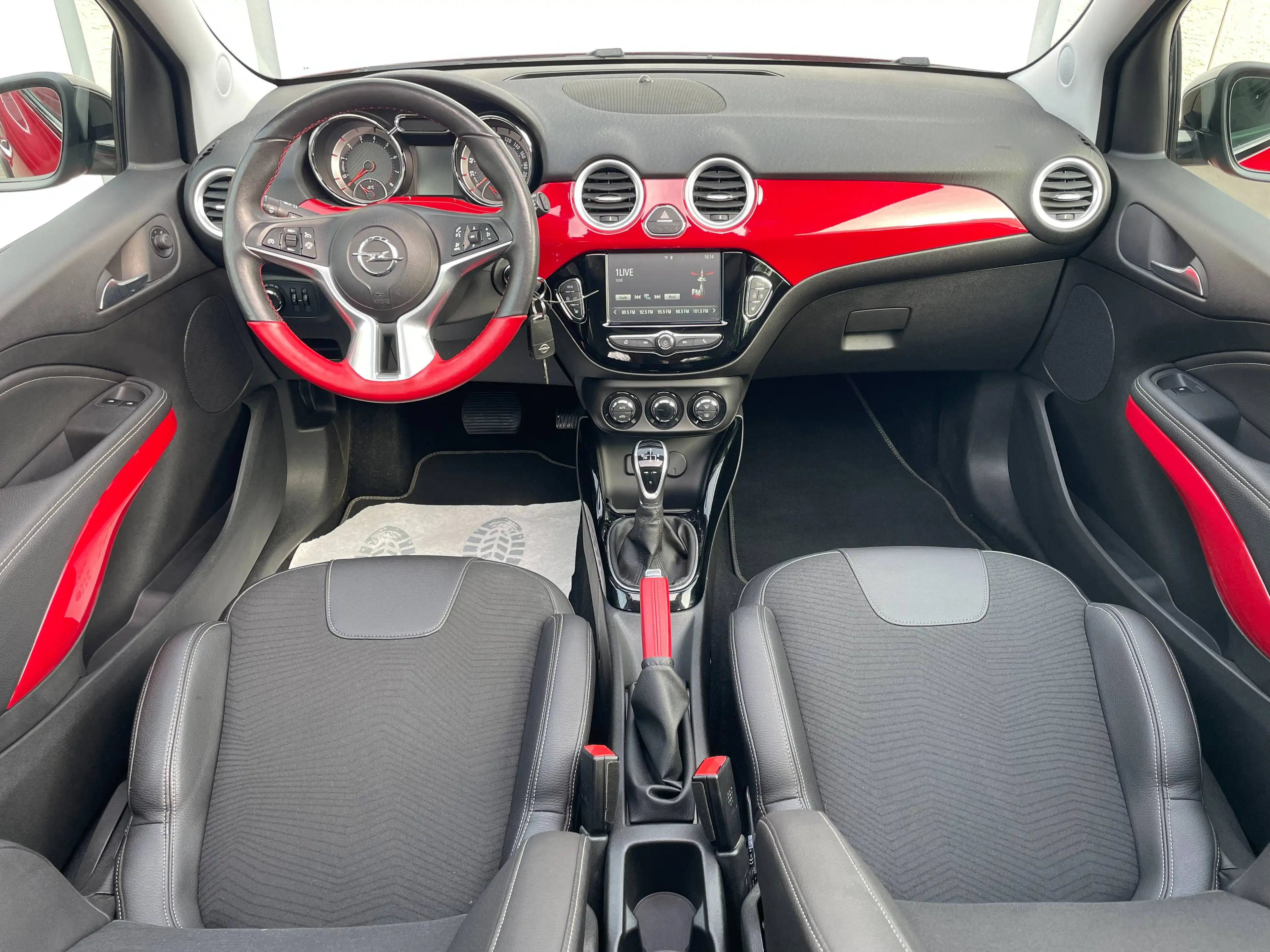 Opel Adam ROCK FLEX OPEN AIR FALTDACH APPLECARPLAY MEDIA AUX USB ALU SHZ LHZ MFL PDC TOTWINKEL ASSISTENT — photo 9
