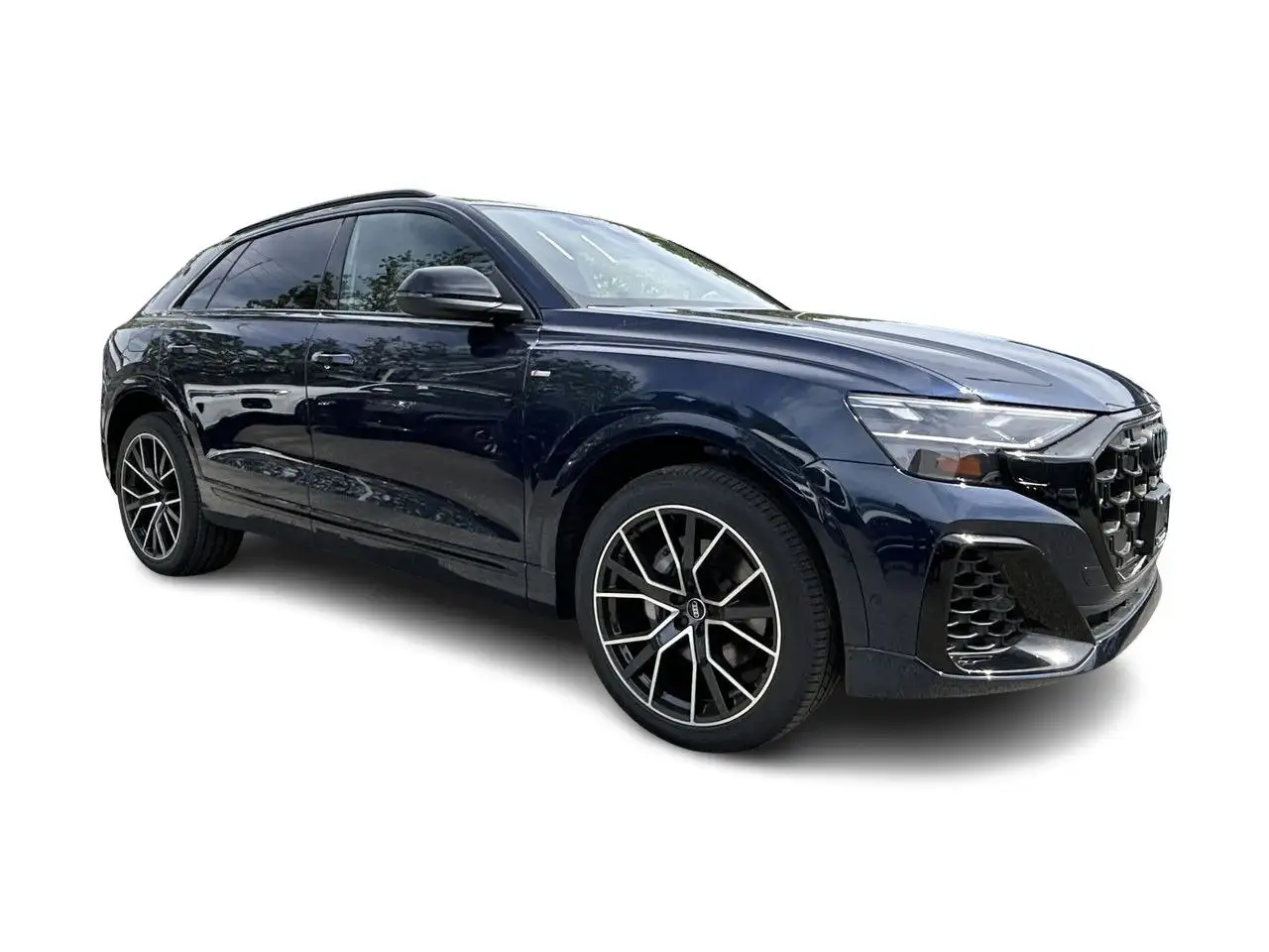Audi Q8 снимка Audi Q8