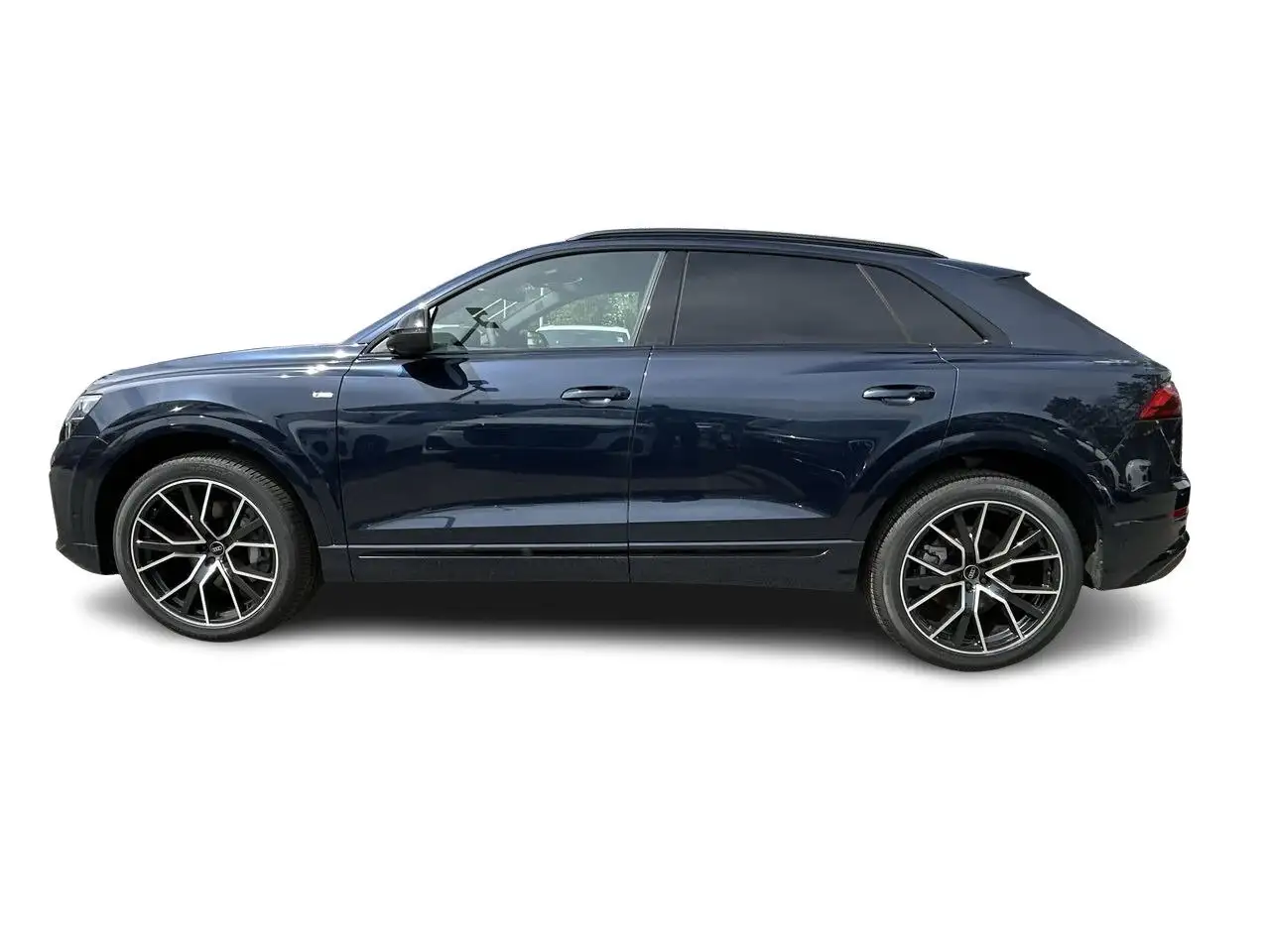 Audi Q8 снимка Audi Q8
