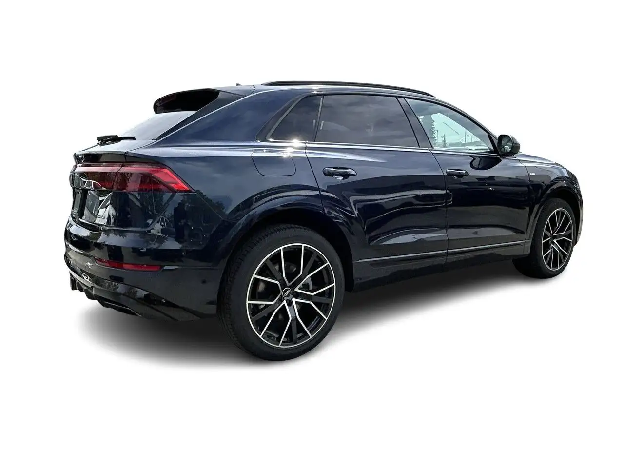 Audi Q8 снимка Audi Q8