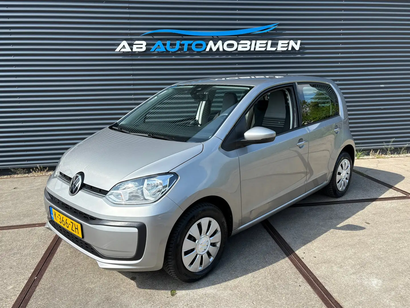 Volkswagen up! 1.0 BMT move up! 5 DEURS/ BLUETOOTH/ LED VERLICHTI Gris - 1