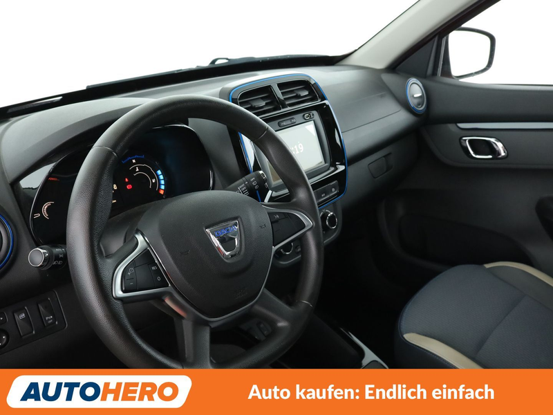 Dacia Spring electric drive 33 kW Comfort Plus *NAV*TEMPO*CAM* — photo 11