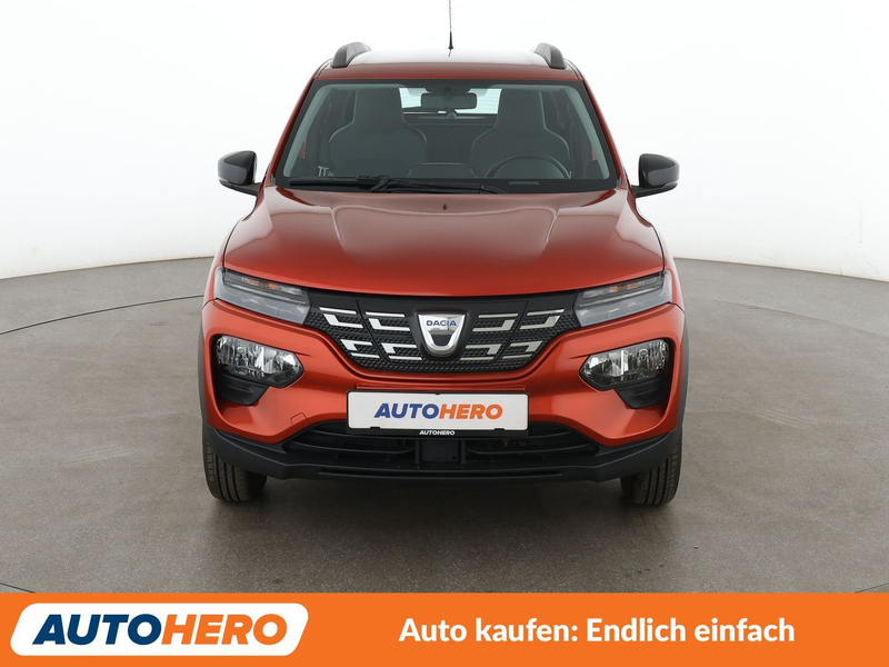 Dacia Spring electric drive 33 kW Comfort Plus *NAV*TEMPO*CAM* — photo 9