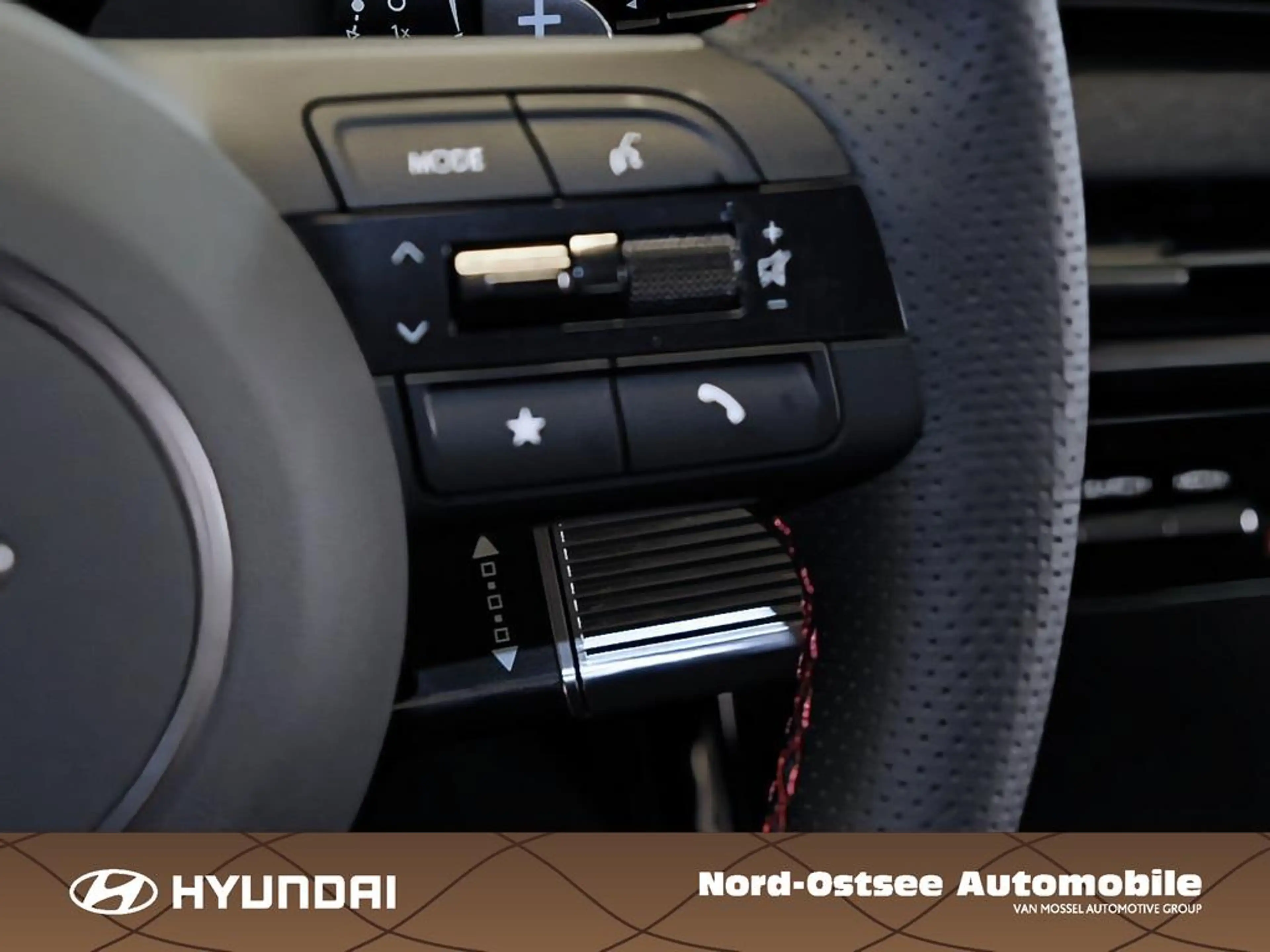 Hyundai TUCSON FL HEV N Line 2xKlima ACC AUT Kam. KlimaA — photo 9