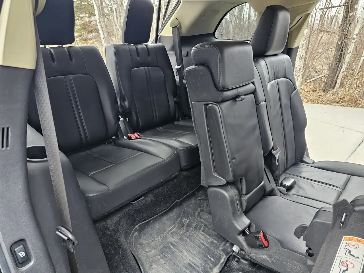 Lincoln MKT снимка Lincoln MKT