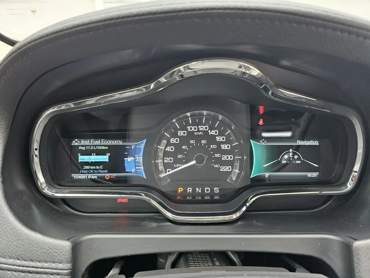 Lincoln MKT снимка Lincoln MKT