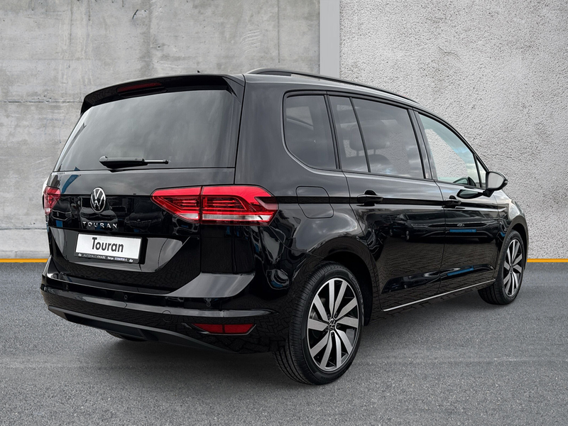 Volkswagen Touran 1.5 TSI DSG R-Line 7-Si. PANO STANDHZG AHK — photo 3