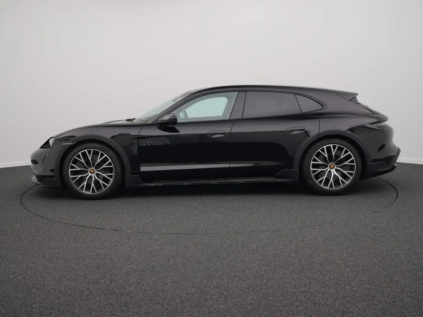 Porsche Taycan 4 Cross Turismo Performance-accu Plus Černá - 2