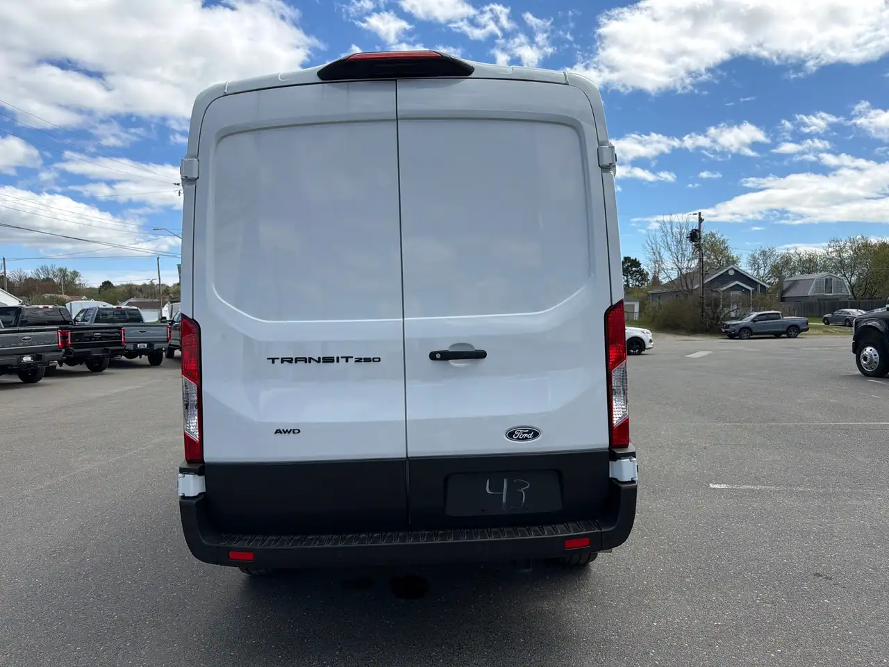 Ford Transit Cargo Van снимка Ford Transit Cargo Van