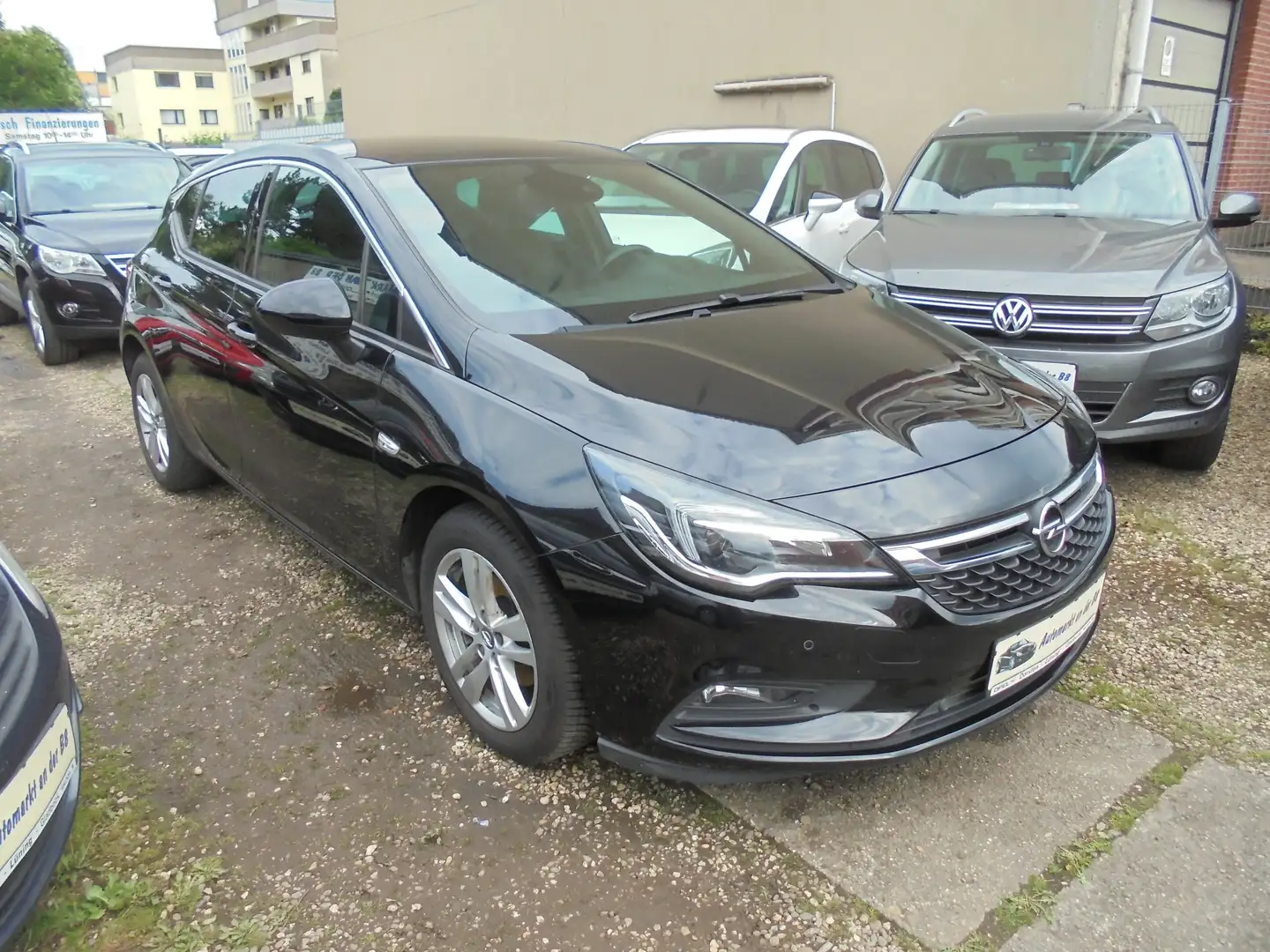 Opel Astra 1.6 D (CDTI) Start/Stop Dynamic DPF 2-Hand!!! Schwarz - 1