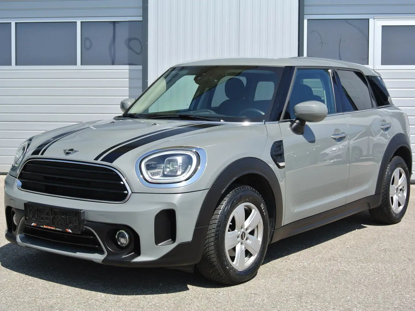 MINI One D Countryman One D Aut. *  LED * NAVI * PDC * Gris - 1