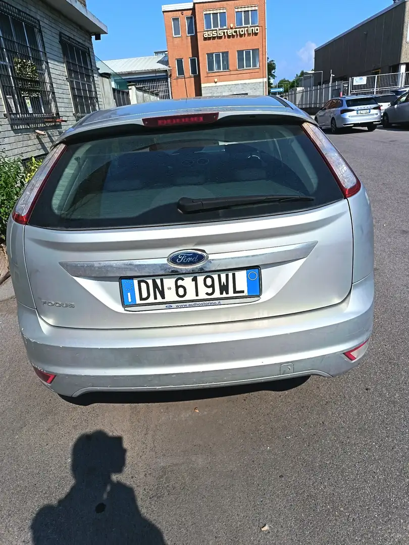 Ford Focus 5p 1.6 + 115cv - 1