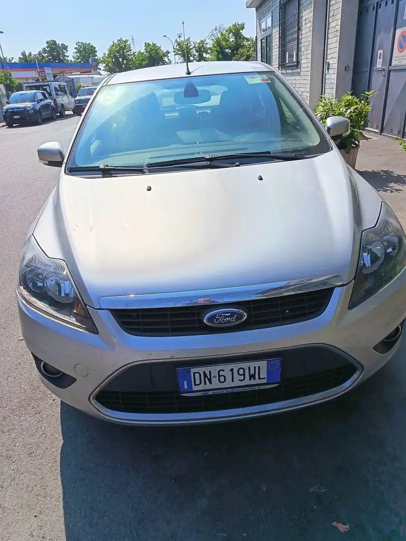 Ford Focus 5p 1.6 + 115cv - 2