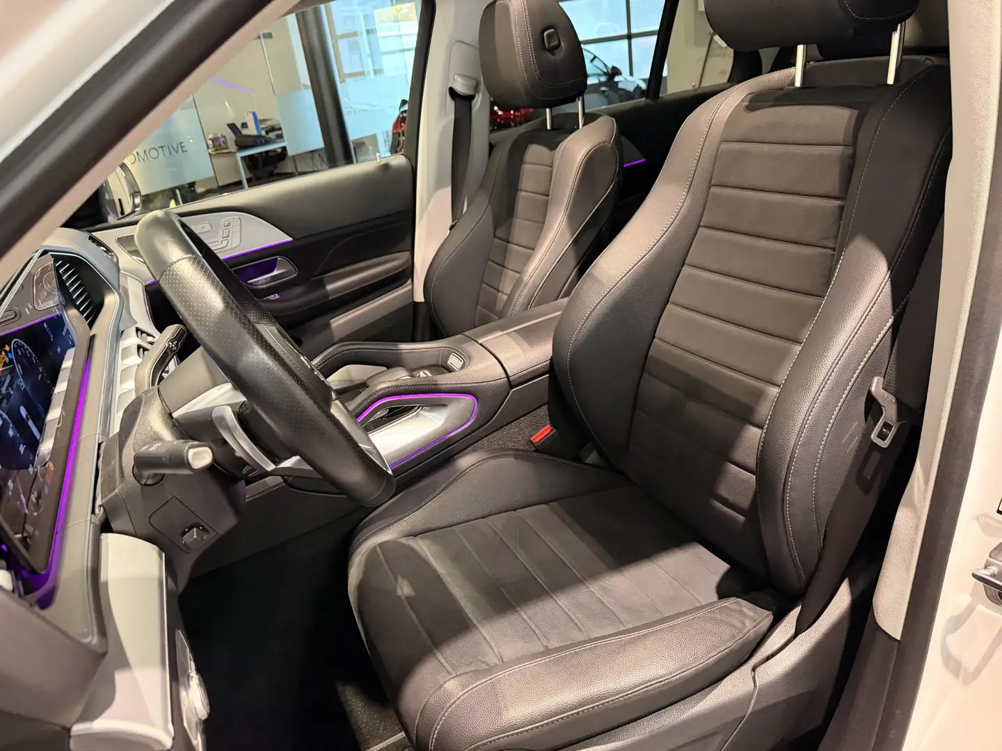 Mercedes-Benz GLE 350 DE 4MATIC AMG Line | Panoramisch Dak | Trekhaak | Weiß - 2
