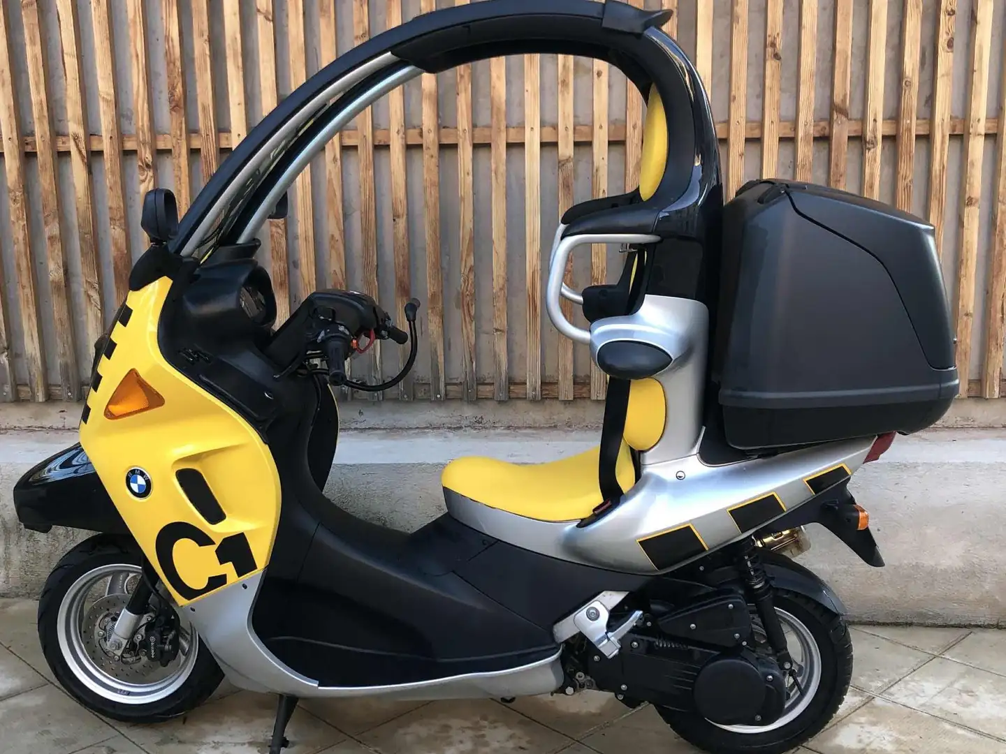 BMW C1 125 Family's Friend C1 Family Jaune - 1