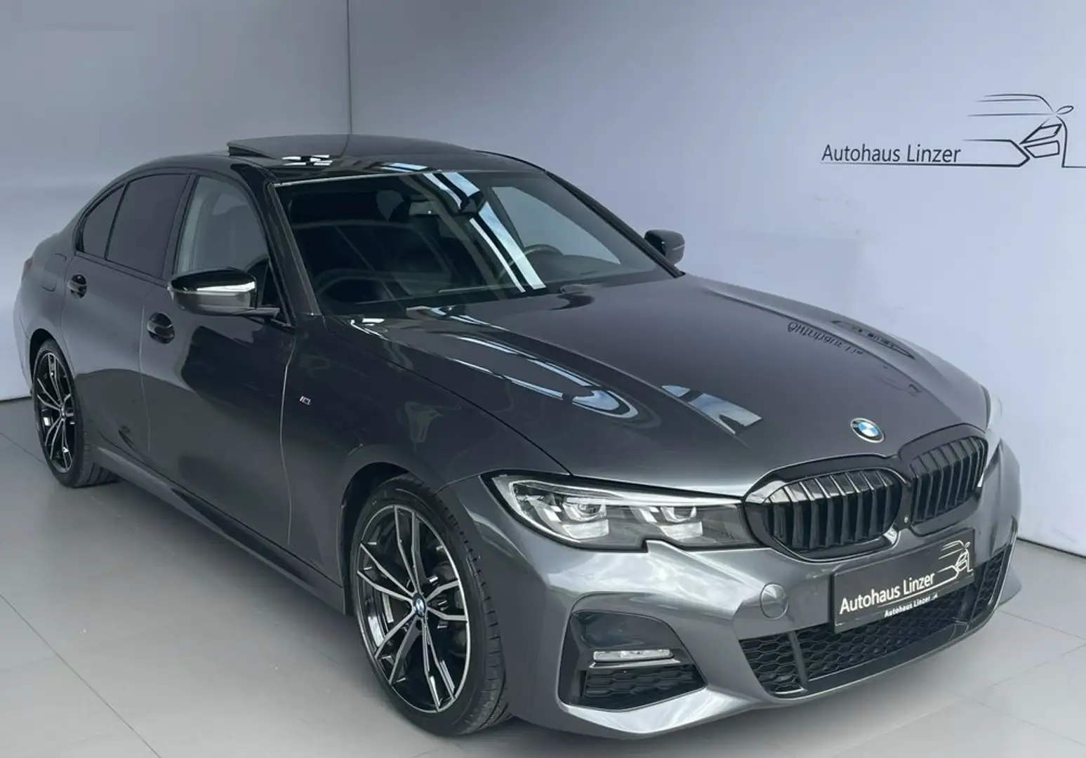 BMW 320 i M *LED*StHz*SD*HuD*360*LenkradH*H&K*Ambiente* Grau - 1