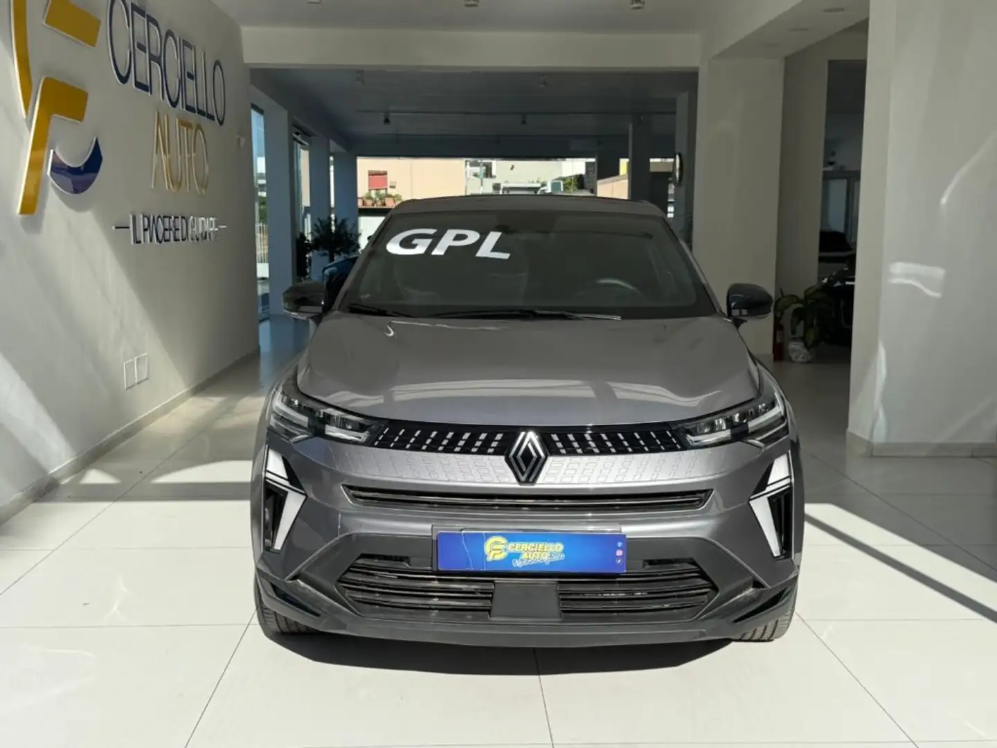 Renault Captur ECO-G 100 CV Techno KM0 DA €239,00 MENSILI Grau - 2