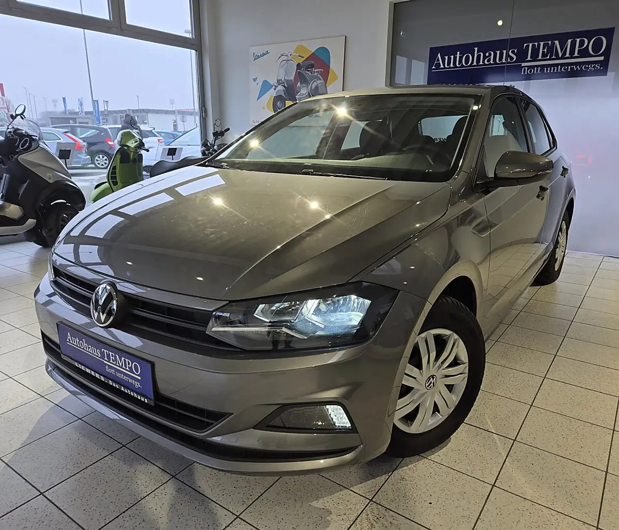 Volkswagen Polo 1,0 TSI --TOLLE AUSSTATTUNG-- Gris - 1