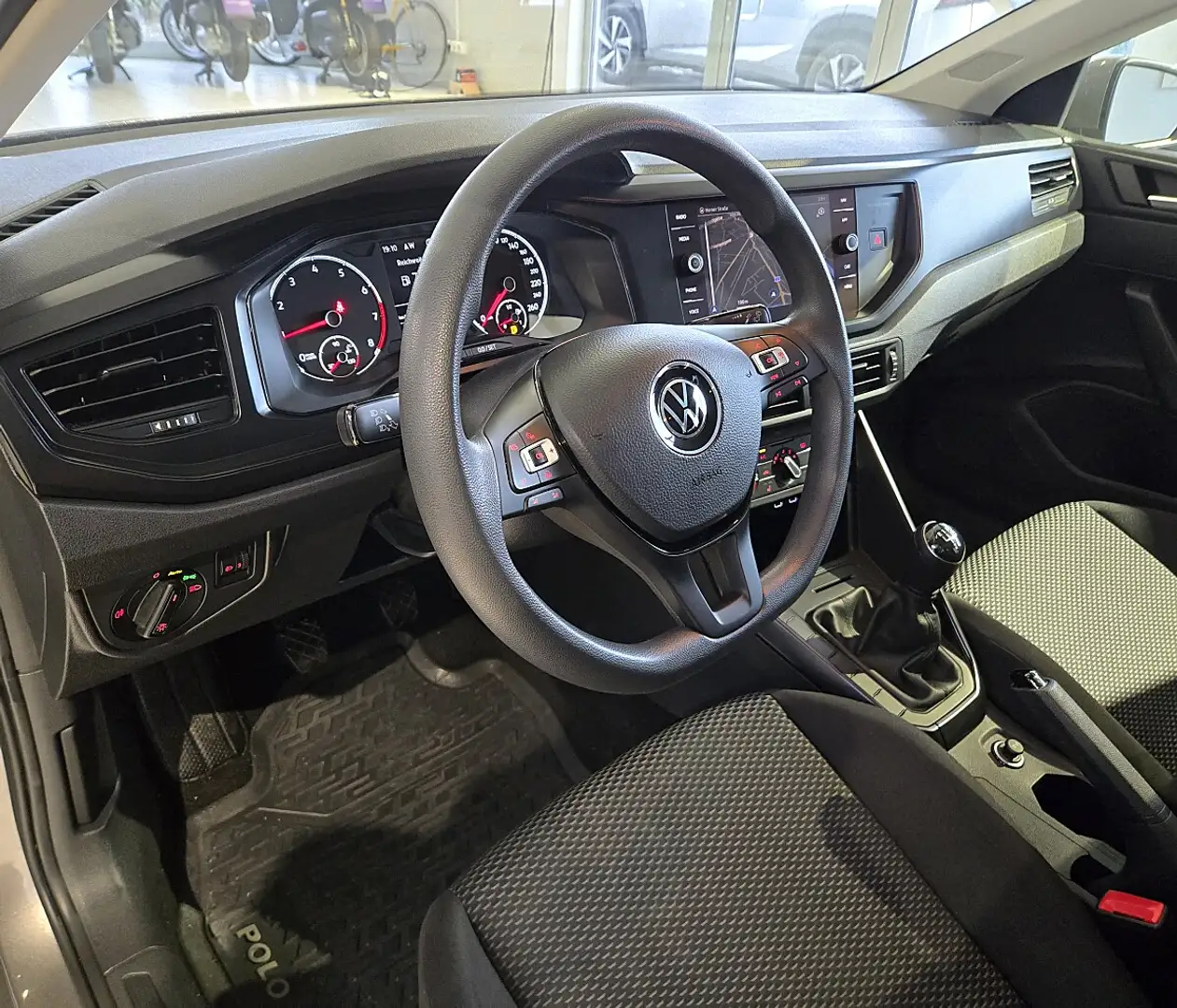 Volkswagen Polo 1,0 TSI --TOLLE AUSSTATTUNG-- Gris - 2