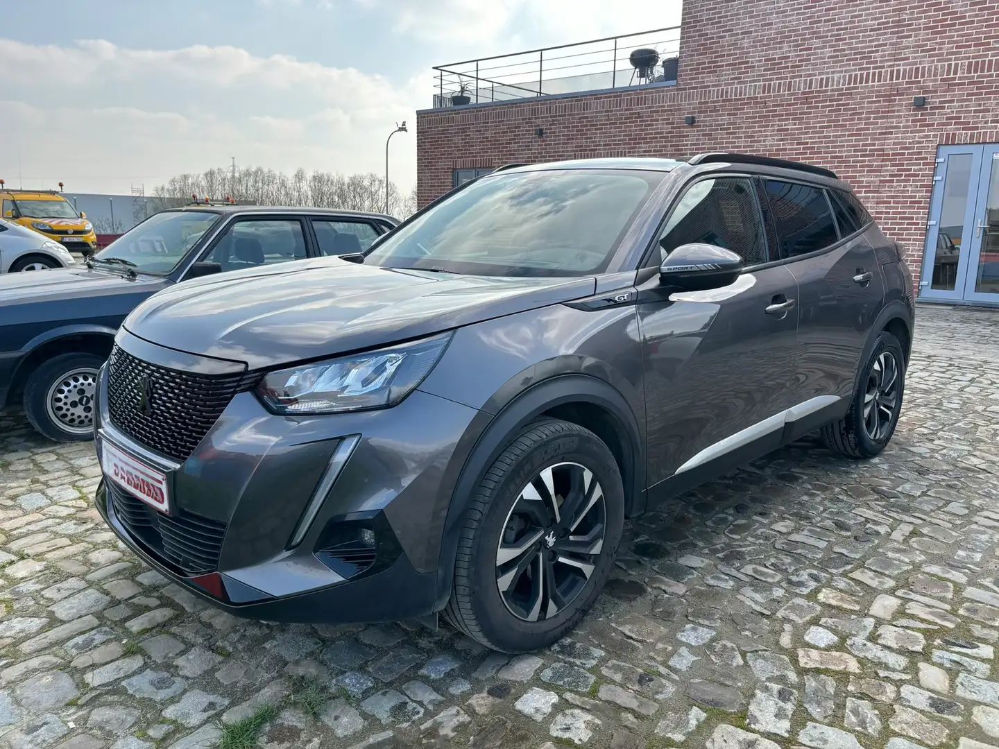 Peugeot 2008 1.2 PureTech Allure S&S - 1