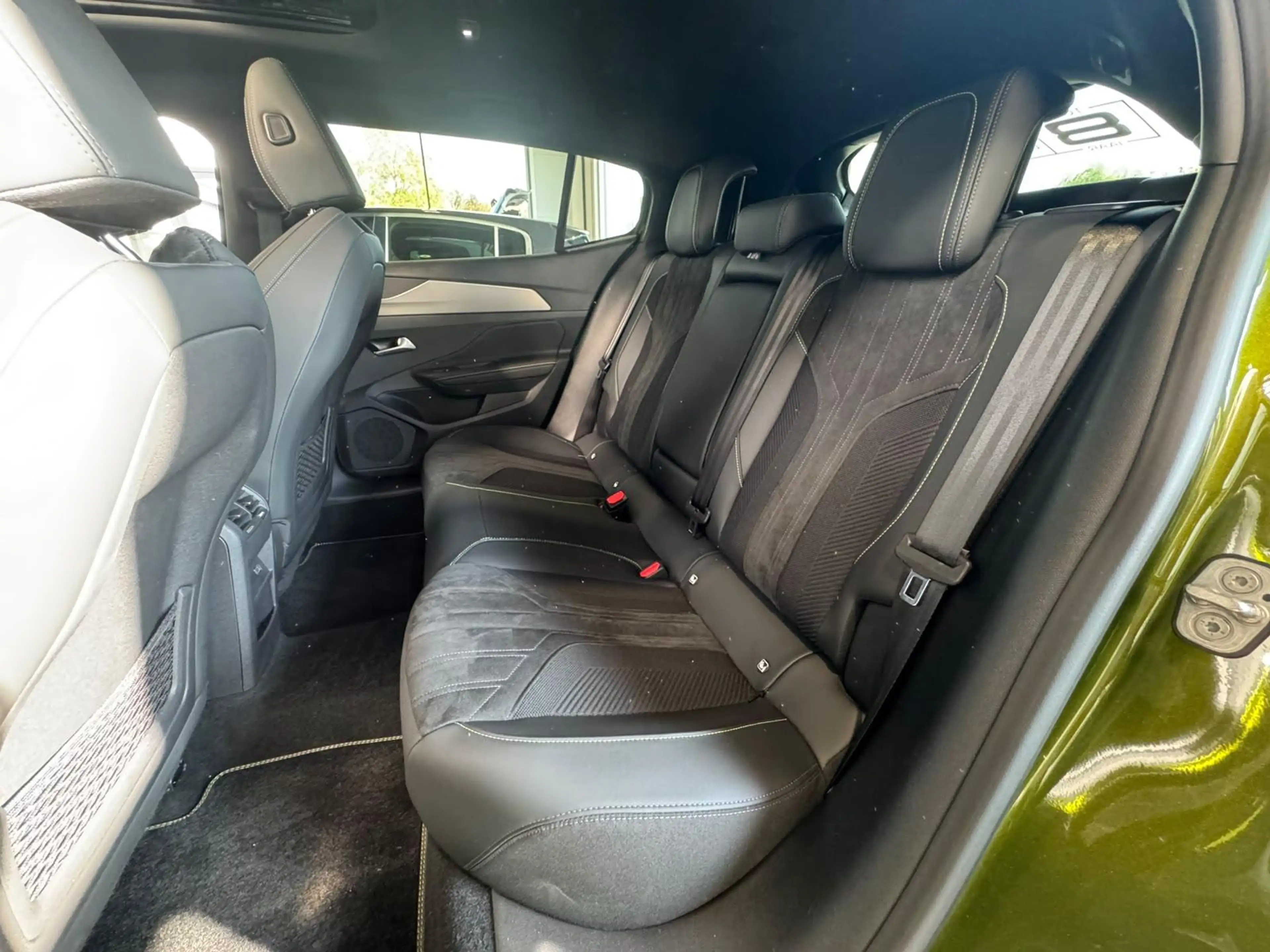 Peugeot 408 1.2 Hybrid GT e-DSC6 5d 100kW — photo 10
