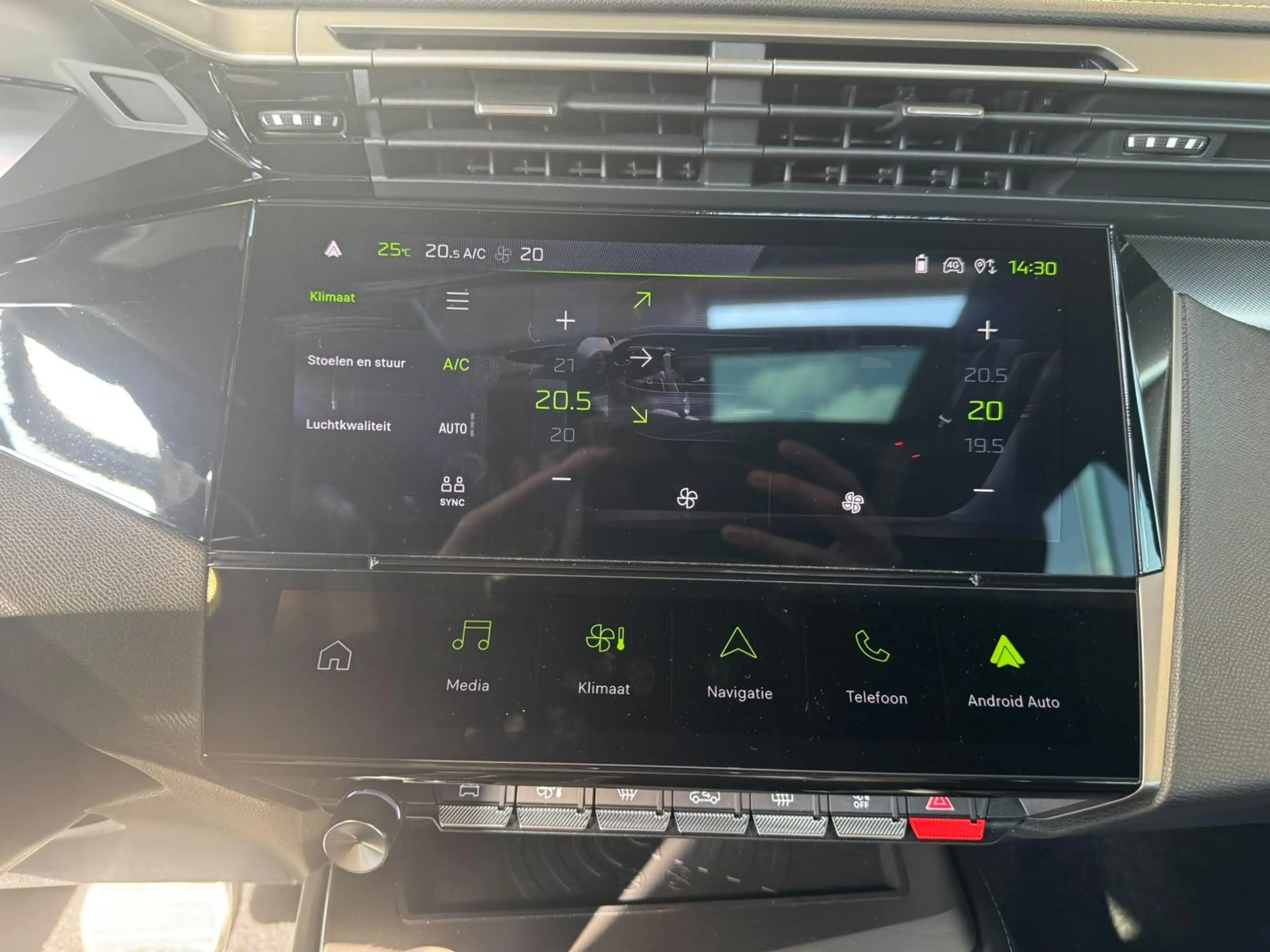 Peugeot 408 1.2 Hybrid GT e-DSC6 5d 100kW — photo 20