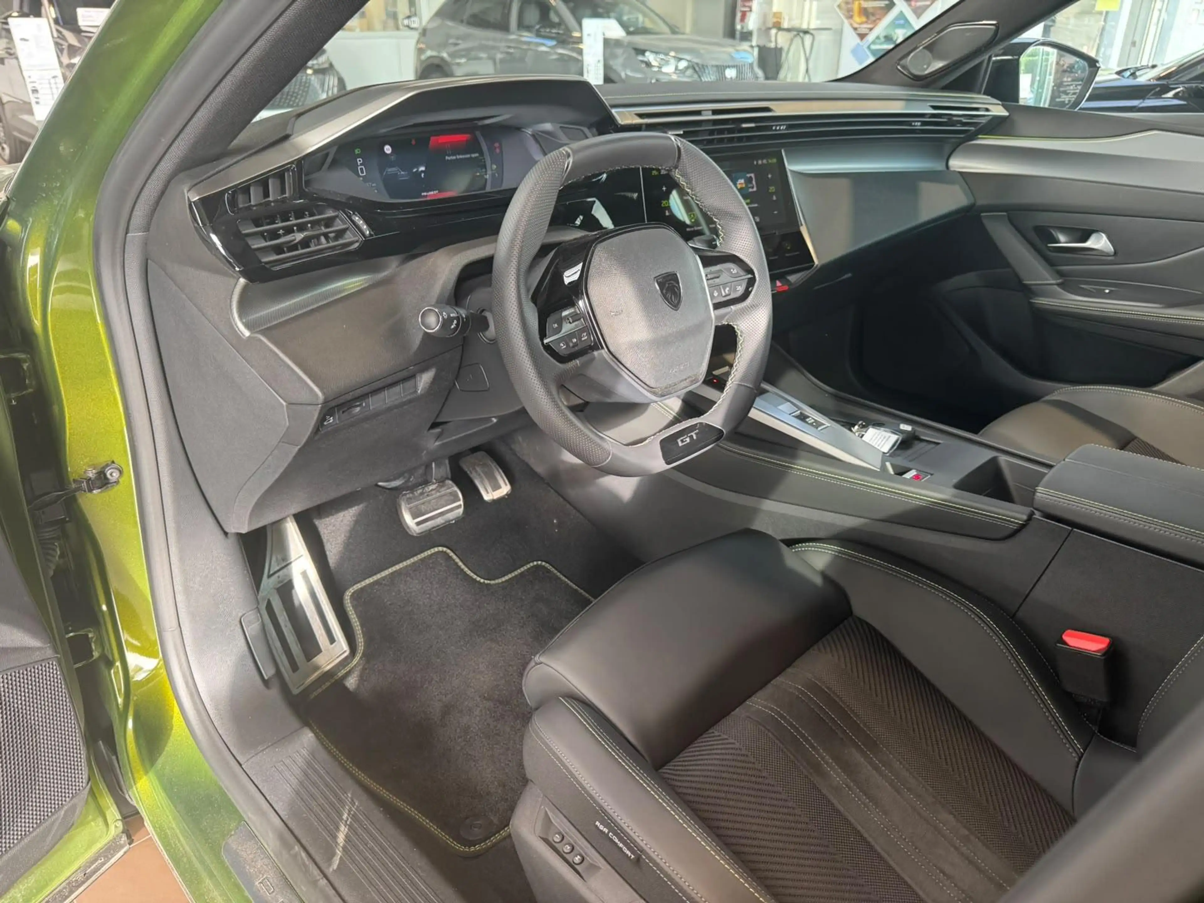 Peugeot 408 1.2 Hybrid GT e-DSC6 5d 100kW — photo 8