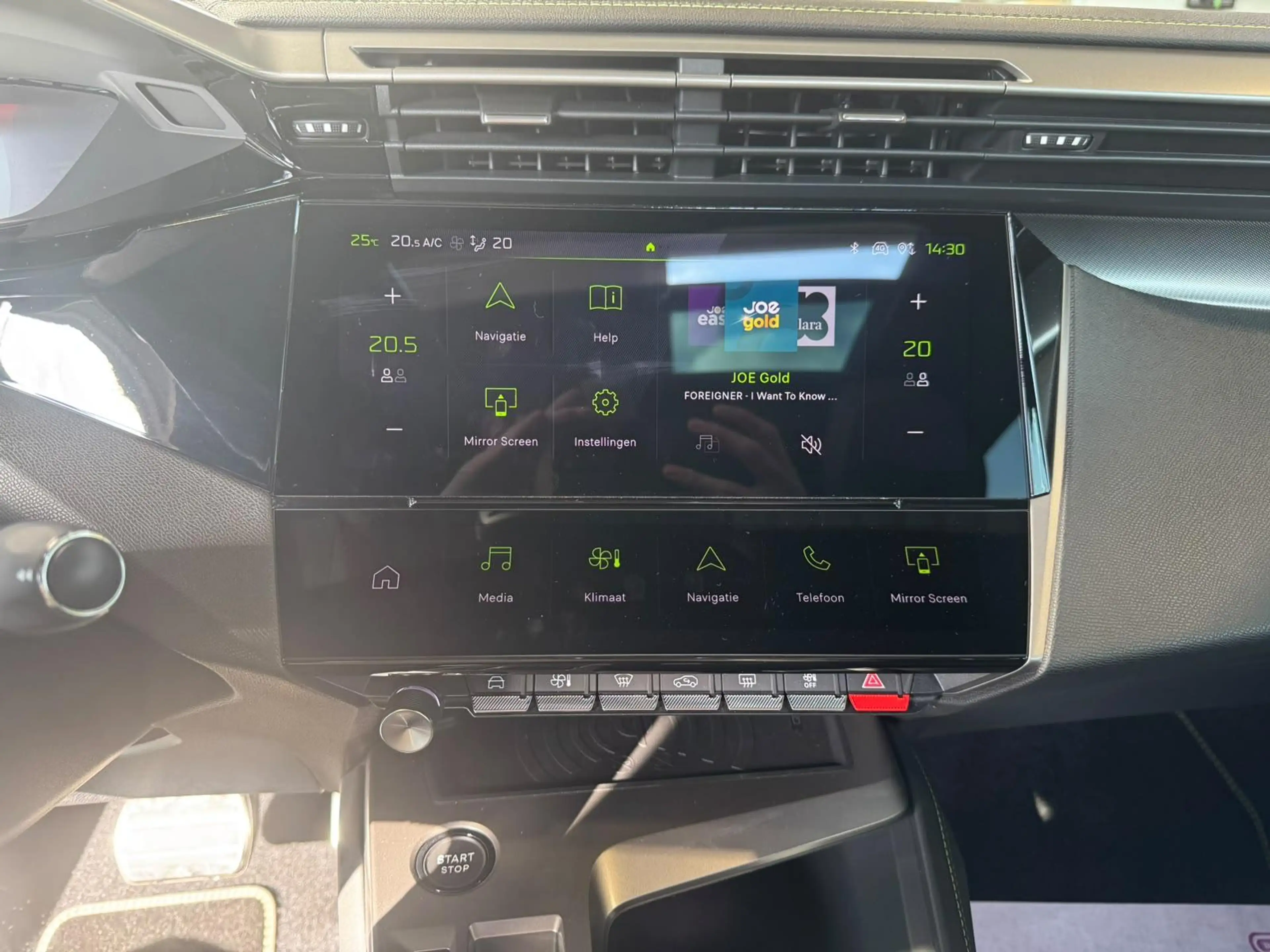 Peugeot 408 1.2 Hybrid GT e-DSC6 5d 100kW — photo 12