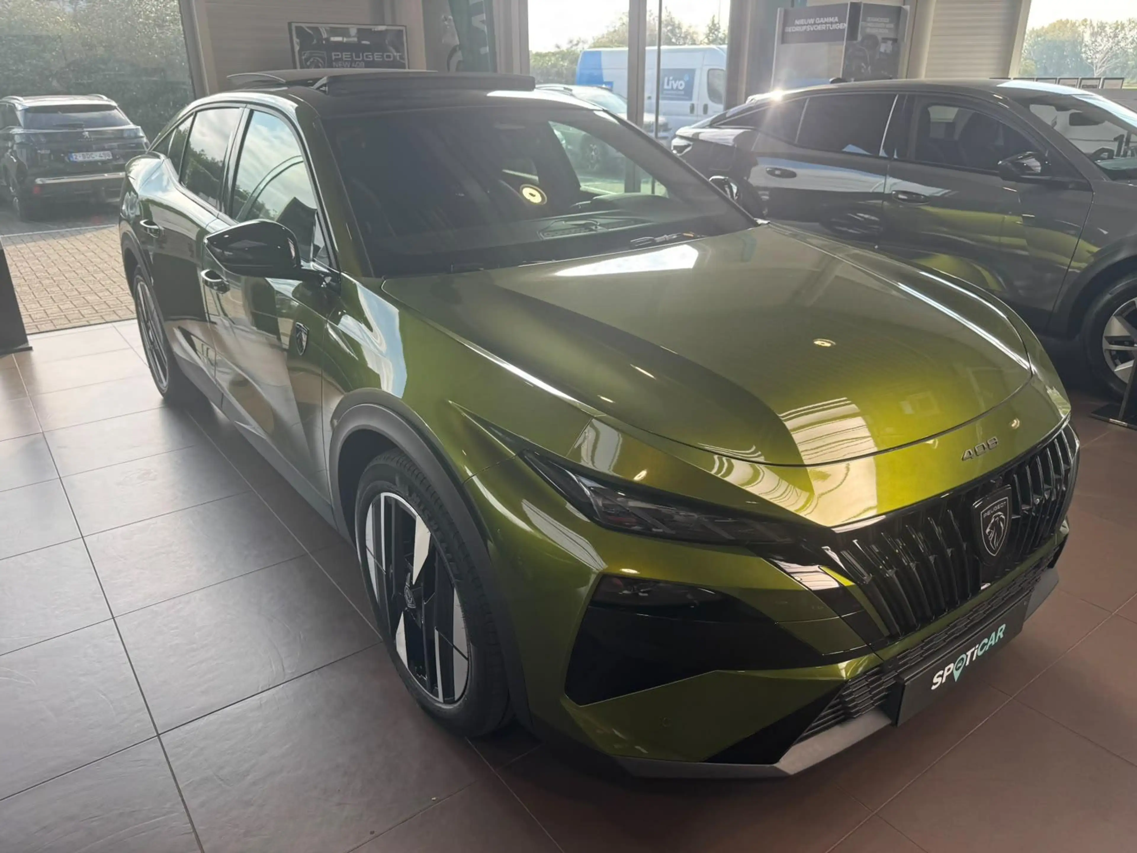 Peugeot 408 1.2 Hybrid GT e-DSC6 5d 100kW — photo 3