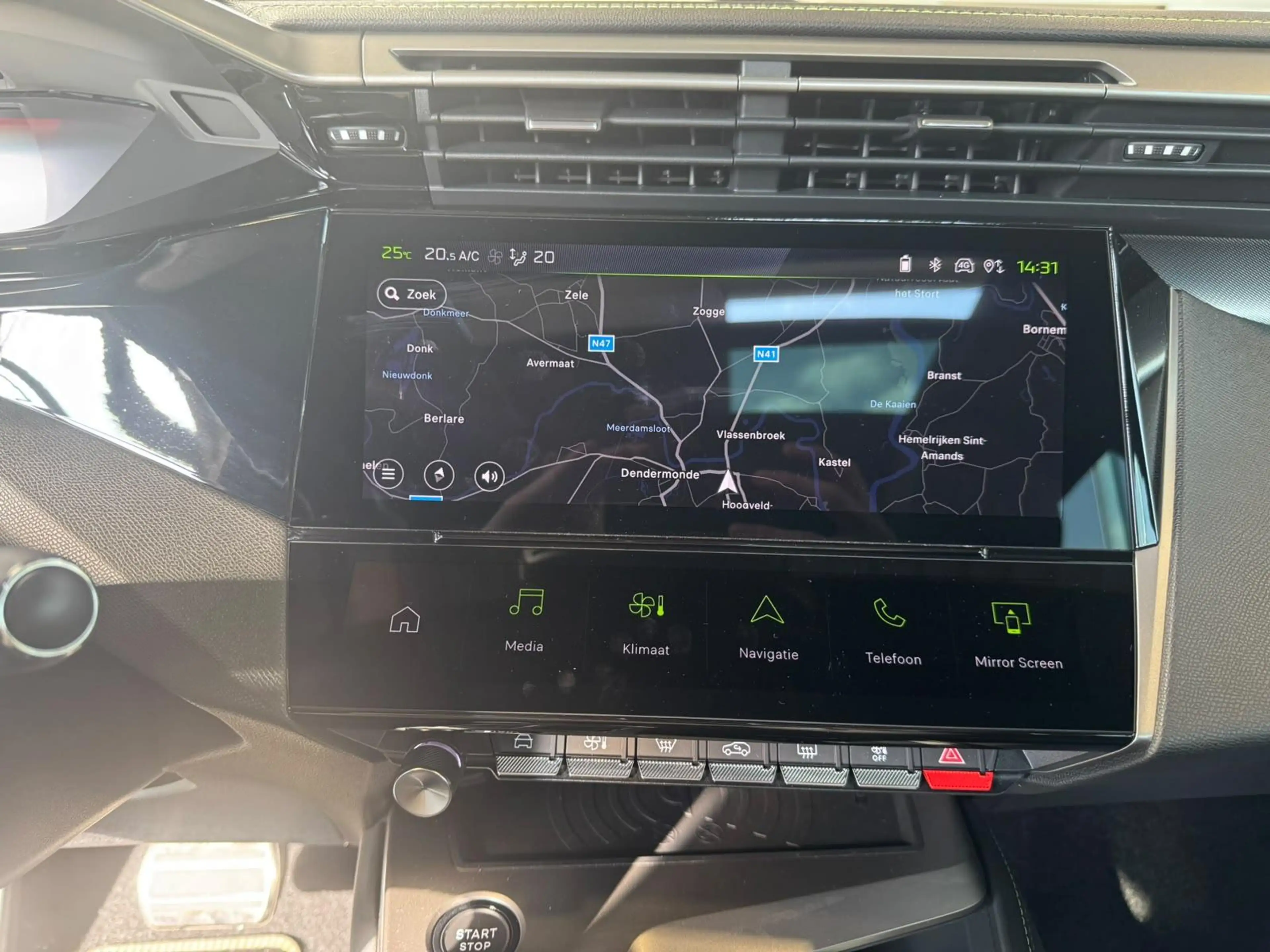 Peugeot 408 1.2 Hybrid GT e-DSC6 5d 100kW — photo 21