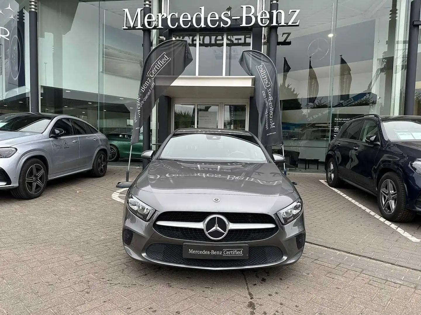Mercedes-Benz A 180 d Grijs - 2