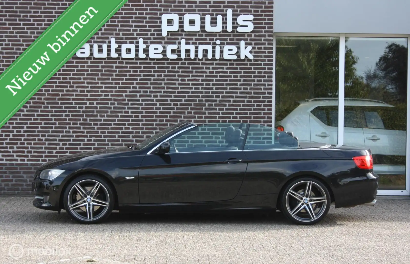 BMW 325 3-serie Cabrio 113.000 km! 19'' 325i High Exe. Noir - 2