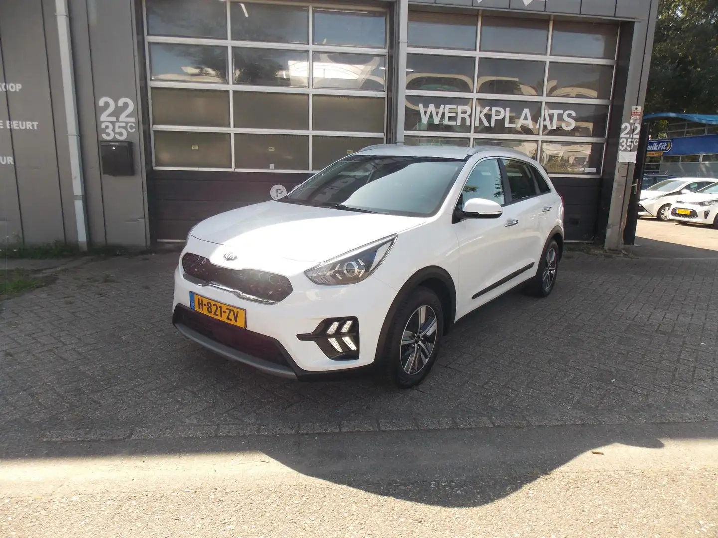 Kia Niro 1.6 GDi Hybrid DynamicLine Airco Elek Pakket 5Deur Wit - 2