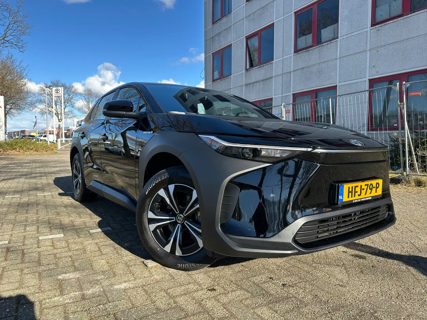 Toyota bZ4X bZ4X Active 71 kWh Black - 1