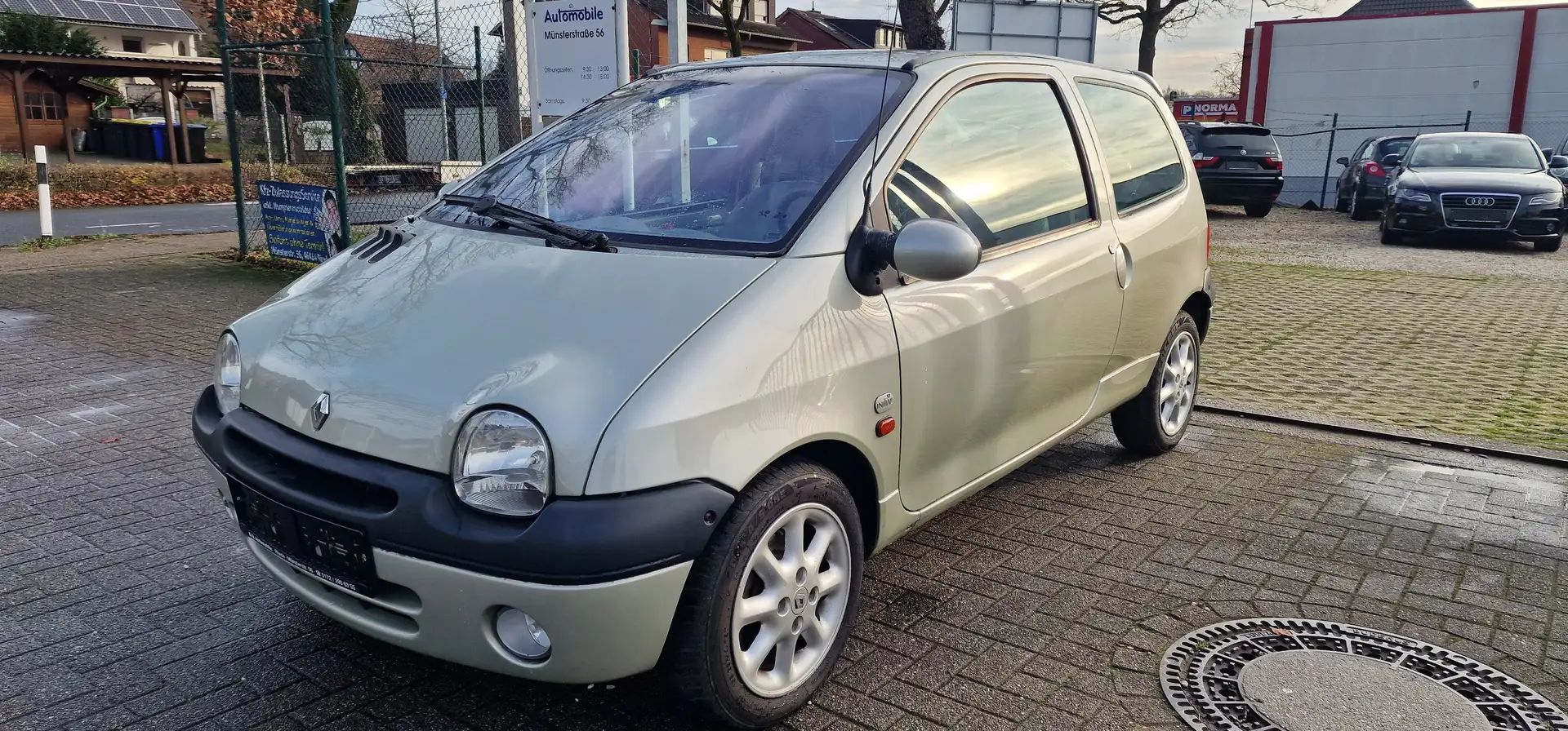 Renault Twingo Twingo Initiale Tüv Neu+Gewährleistung Oro - 1