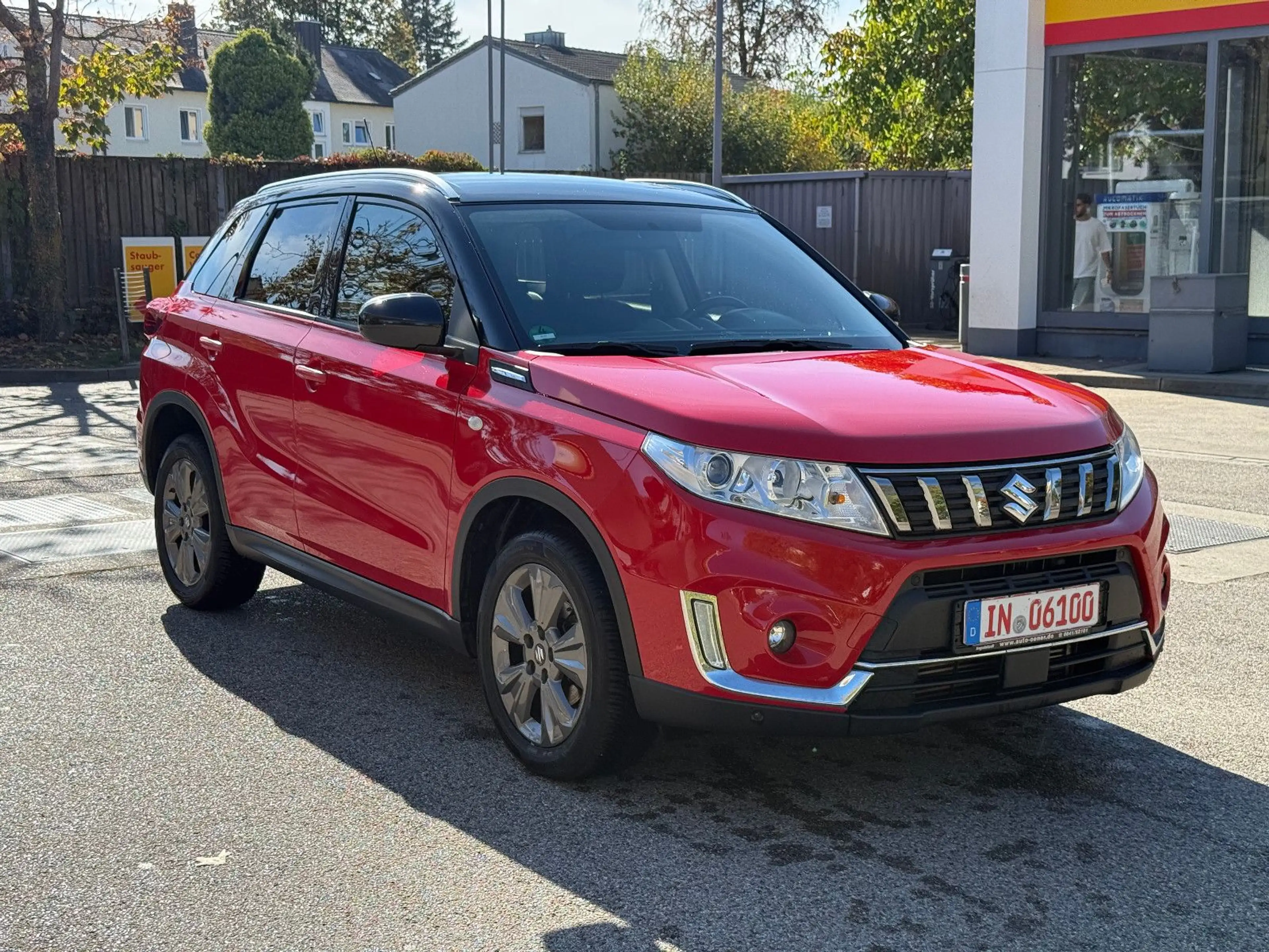 Suzuki Vitara 1.0 4x2 Automatik SHZ Klima Navi — photo 4