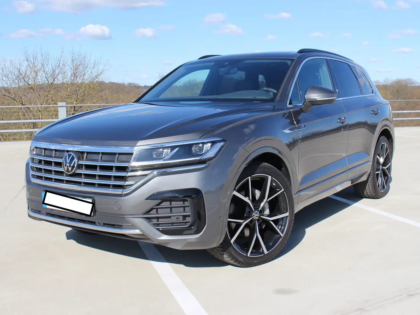 Volkswagen Touareg Touareg 3.0 V6 TDI 4Motion DPF Aut. R-Line Grau - 1
