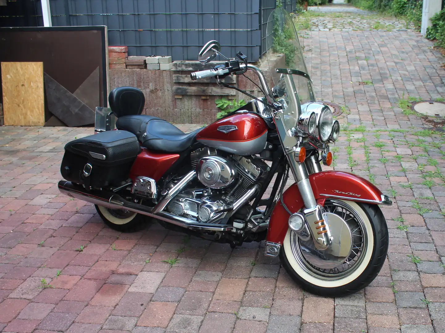 Harley-Davidson Road King Harley-Davidson Road King Classic Rojo - 1