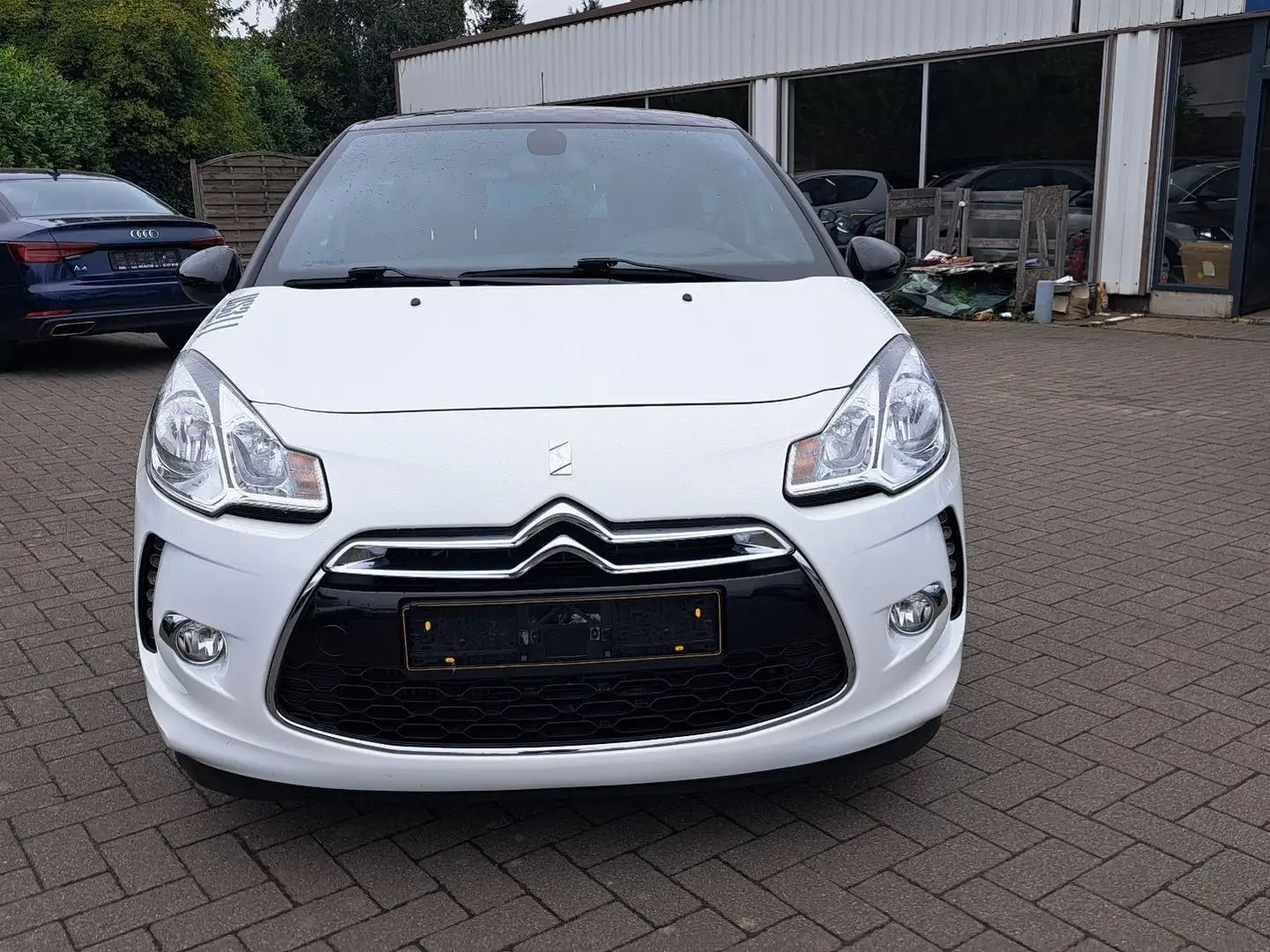 Citroen DS3 1.6 THP Sport Chic Blanc - 2