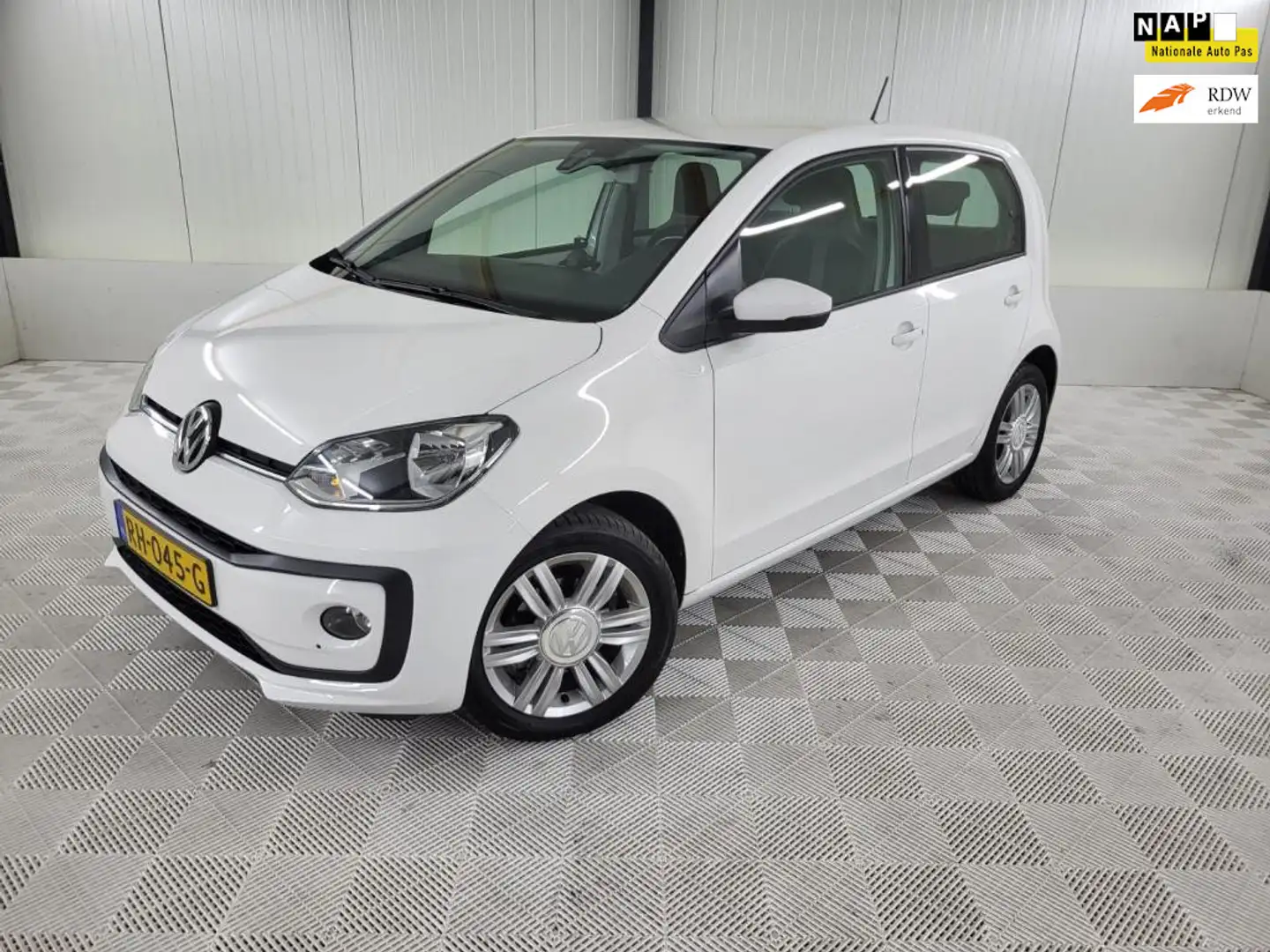 Volkswagen up! 1.0 BMT high up, Parkeersensoren, Cruisecontrol Blanc - 1