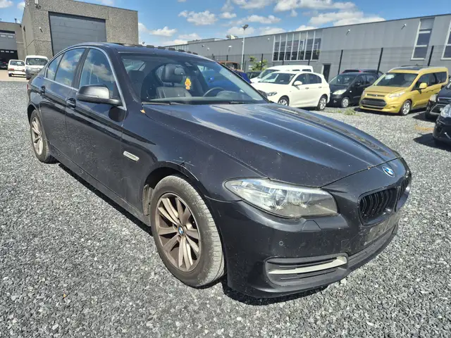 BMW 518 MARCHAND OU EXPORT