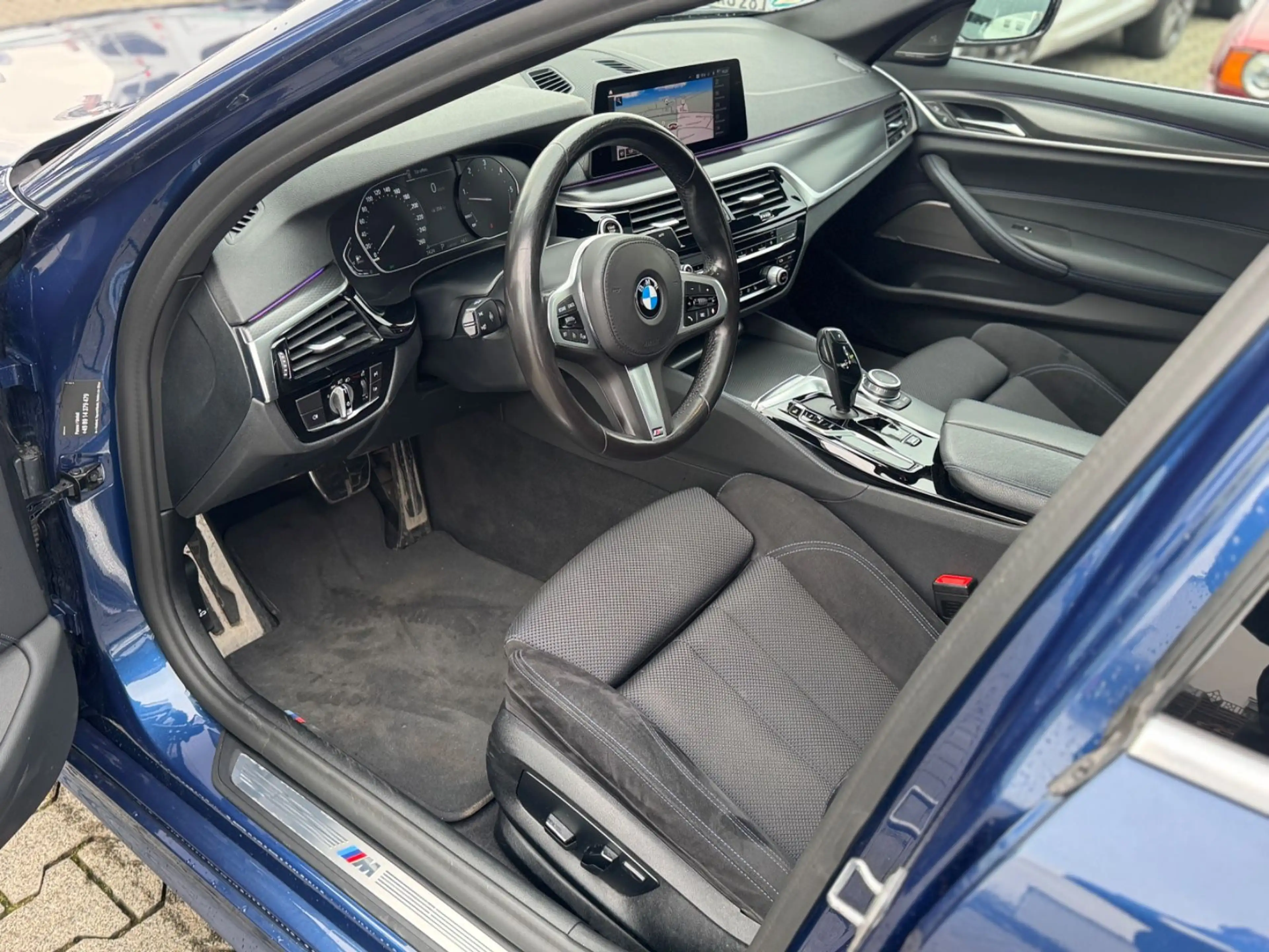 BMW 530 5 Limousine 530 d M Sport*TOP ZUSTAND* — photo 12