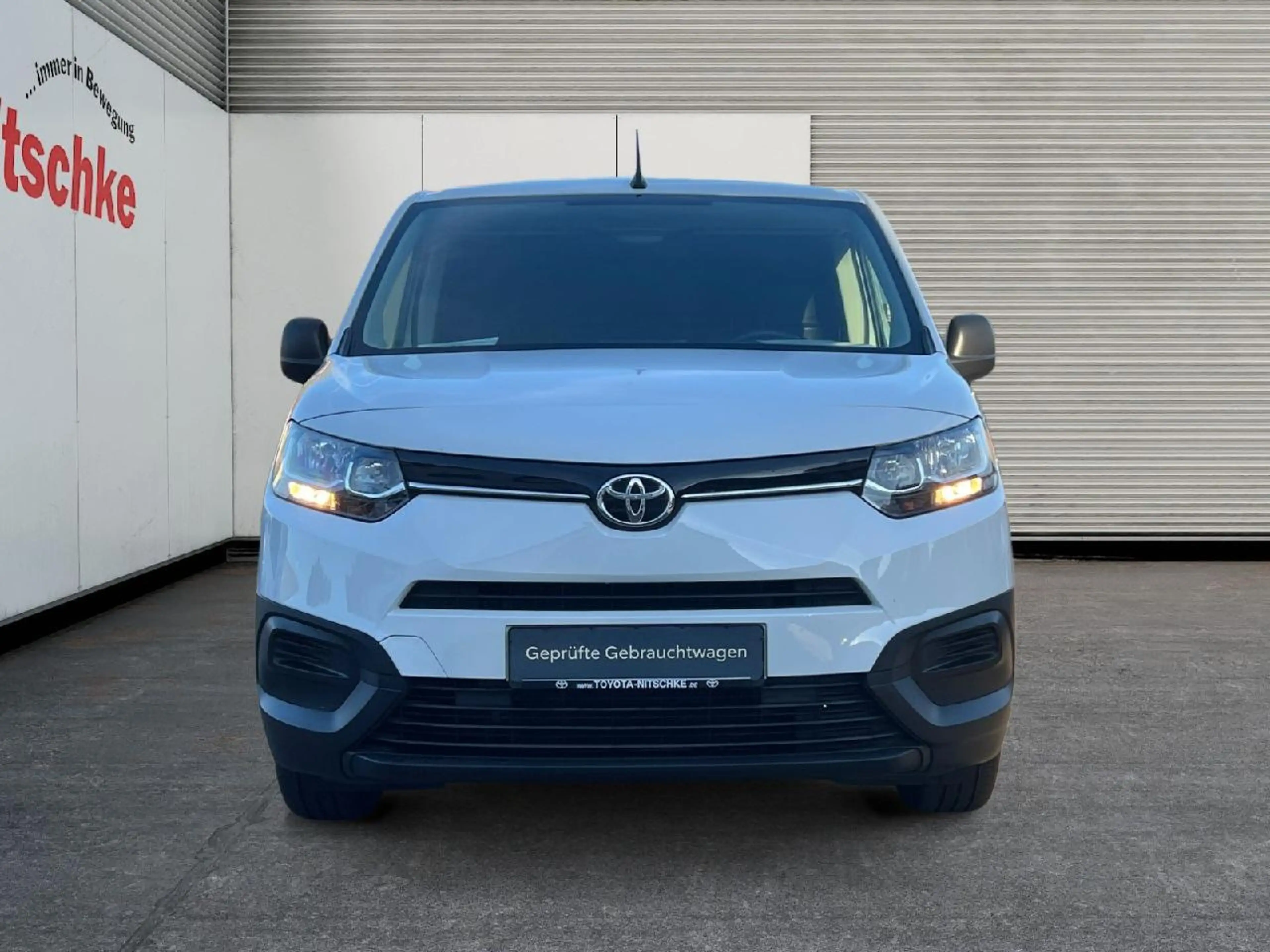 Toyota Proace City 1,5 D-4D L1 Duty — photo 8