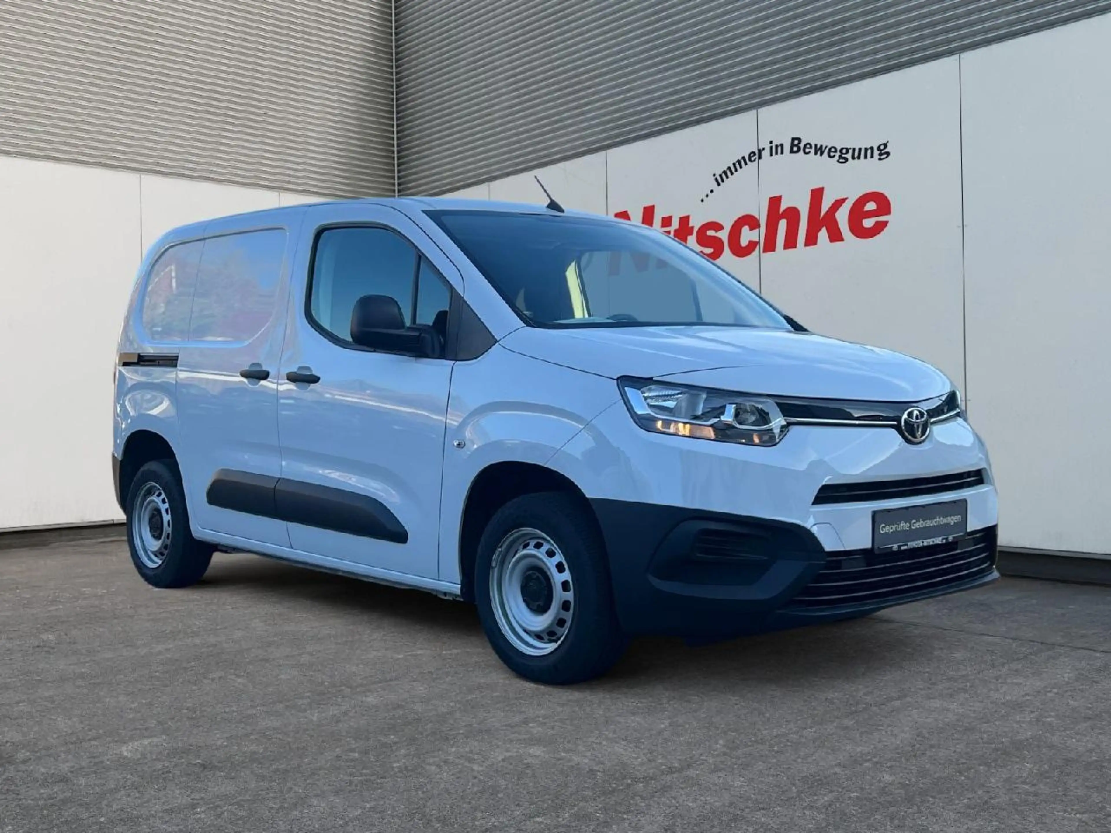 Toyota Proace City 1,5 D-4D L1 Duty — photo 7
