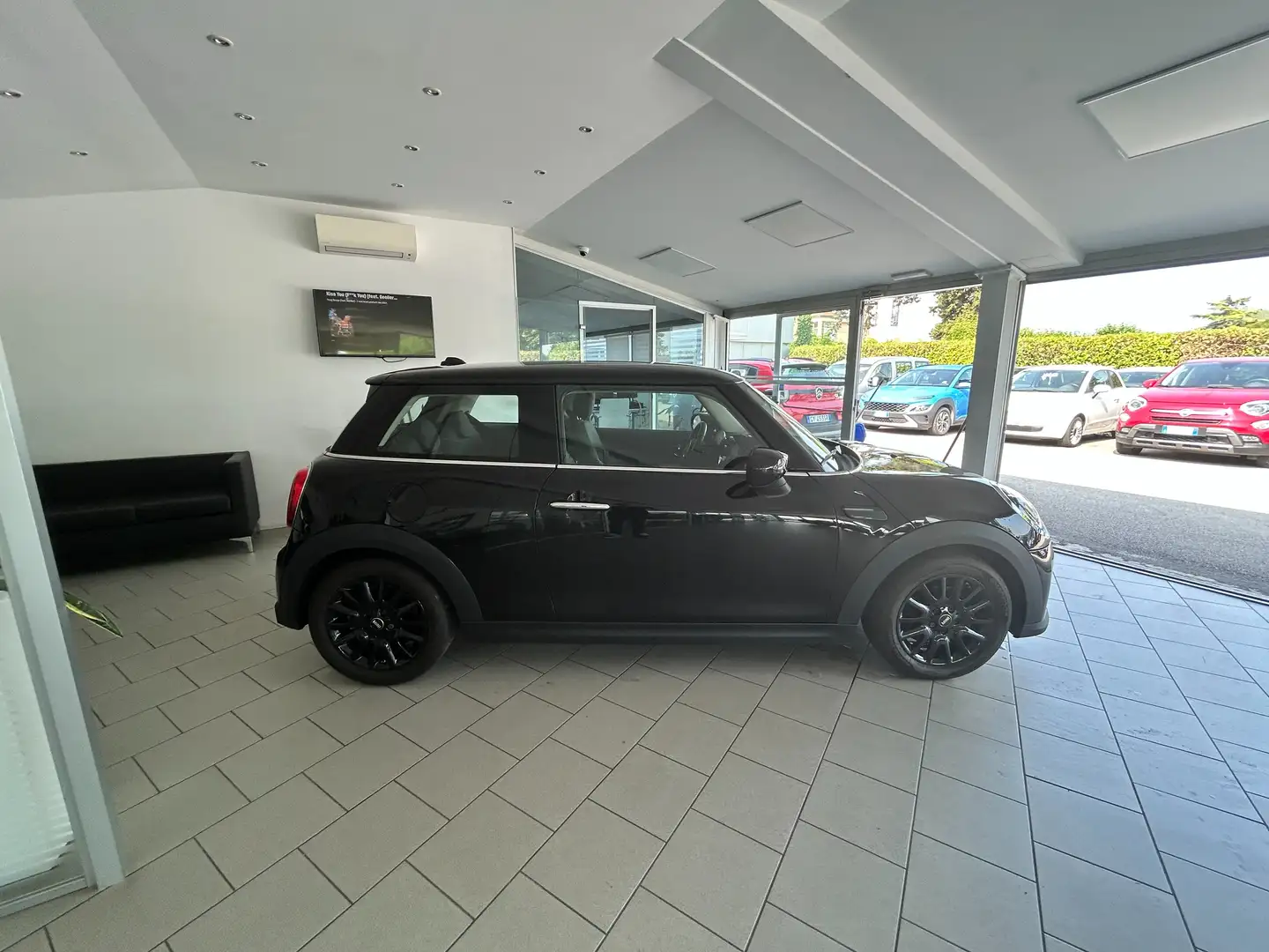 MINI Cooper 1.5 Cooper Classic 3p LED Nero - 2