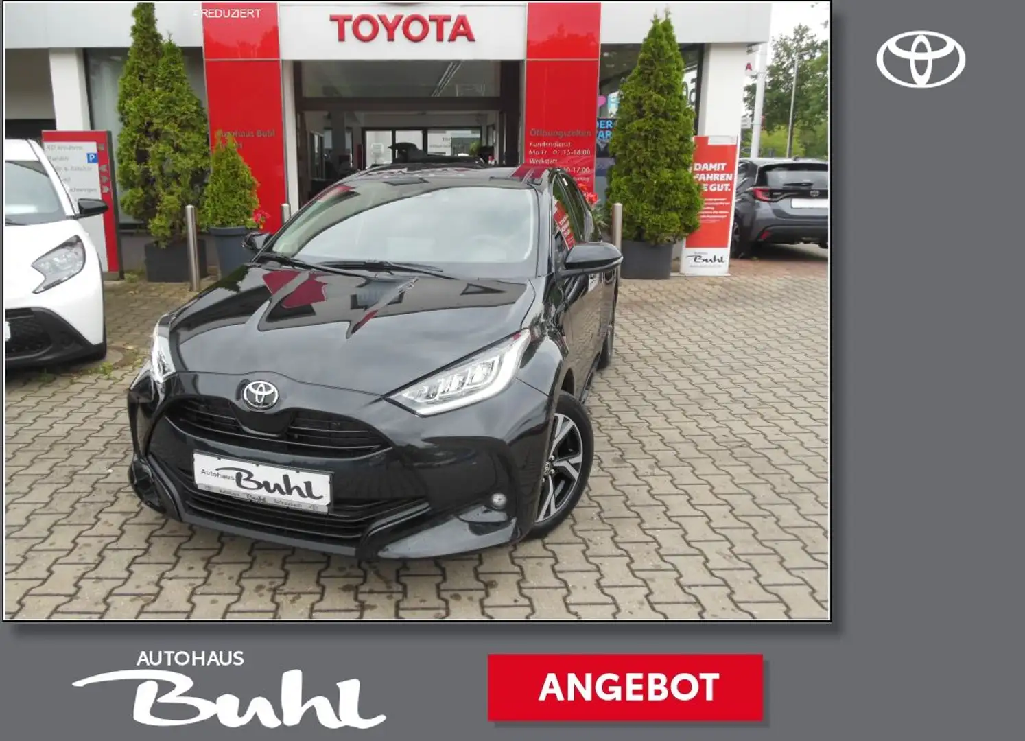 Toyota Yaris Hybrid 116 1.5 VVT-i Team D m. Safety+Comfort Pake Negro - 1
