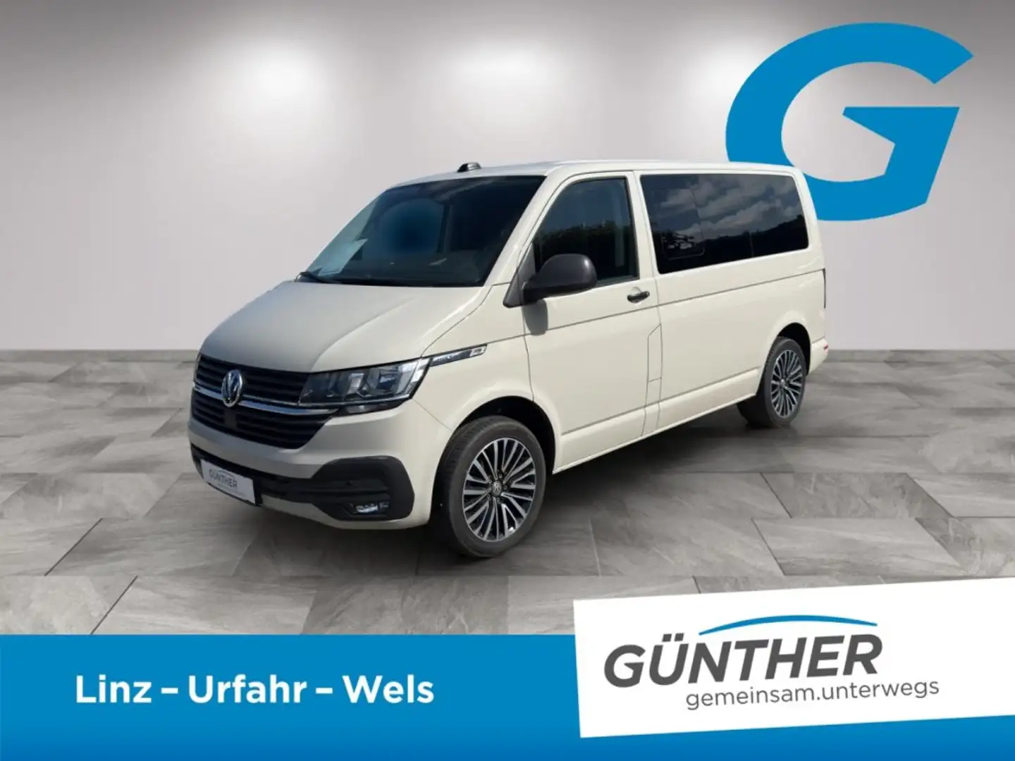 Volkswagen T6 Multivan Trendline 2.0 TDI Beige - 1