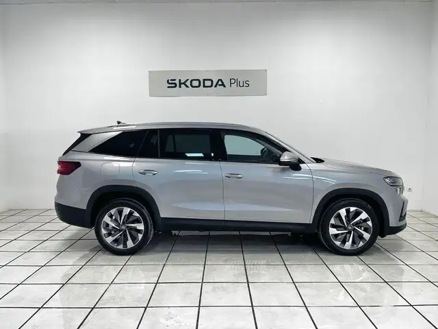 Skoda Kodiaq view 3